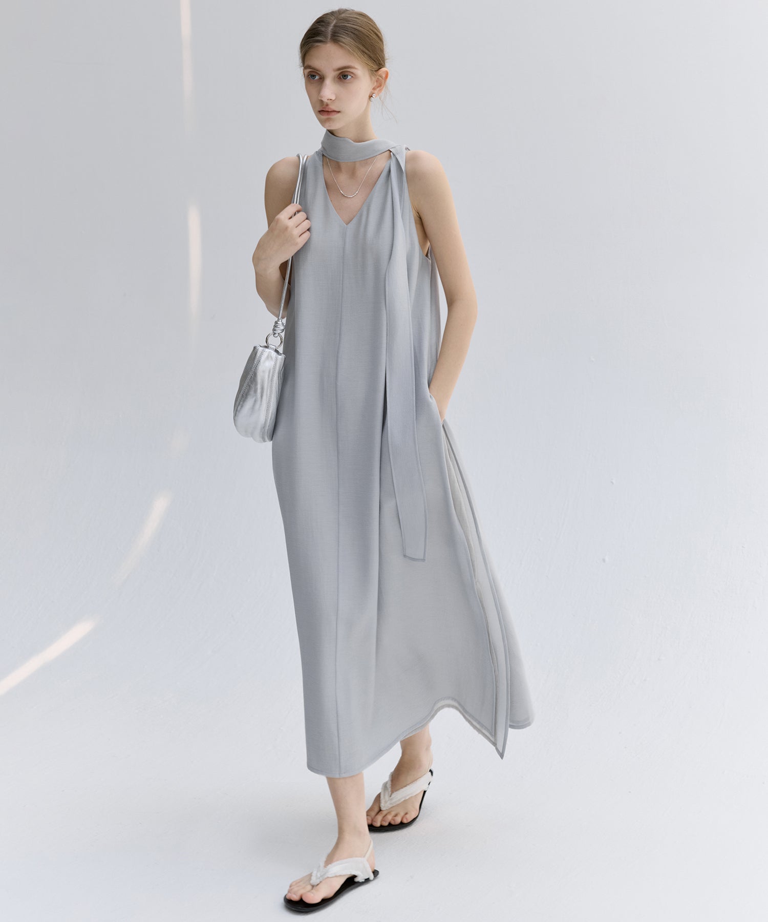 Acetate-Blend V-Neck Ribbon Detail Sleeveless Dress
