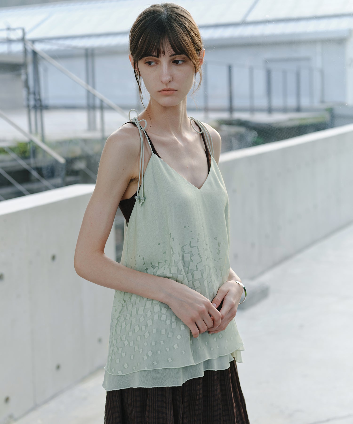 「7月中旬～下旬出荷」Gradient Square Sheer Camisole Top