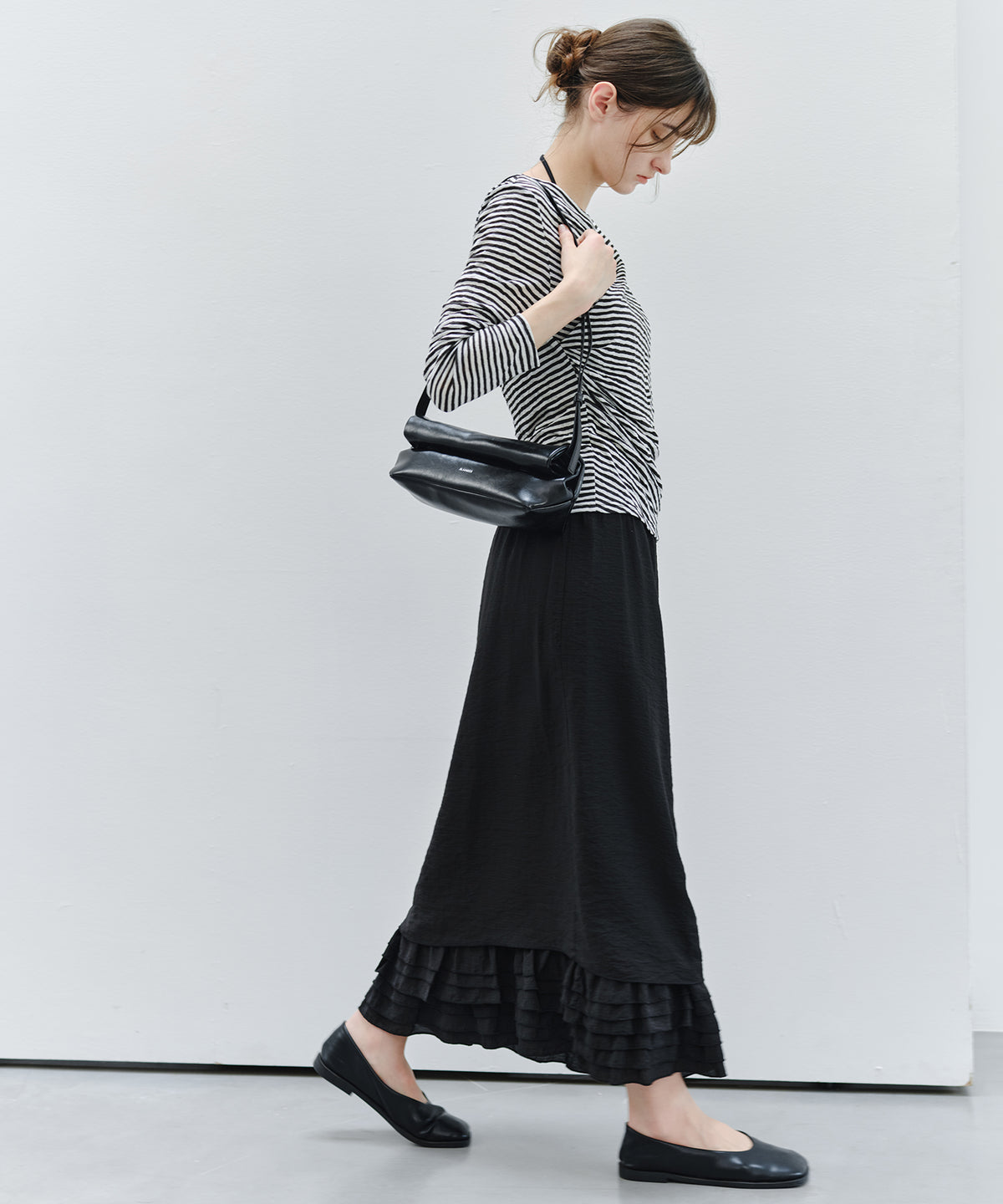 「9月下旬出荷予定」Layered Frill Hem Easy Long Skirt