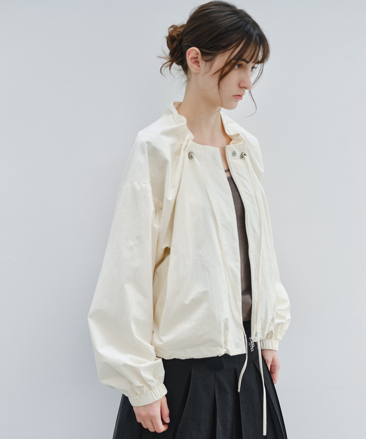 「9月下旬出荷予定」Drawstring Gathered Cropped Blouson
