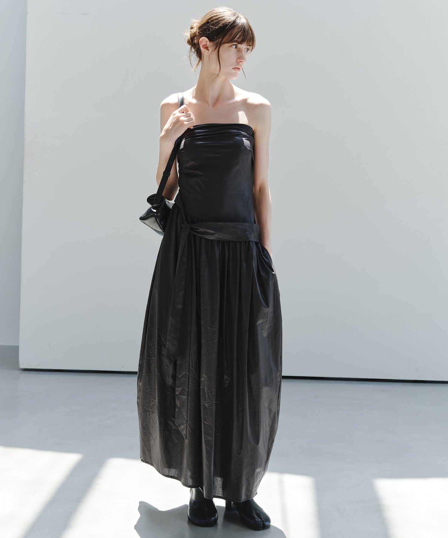 「8月中旬～下旬出荷」Side Tie Draped Strapless Long Dress