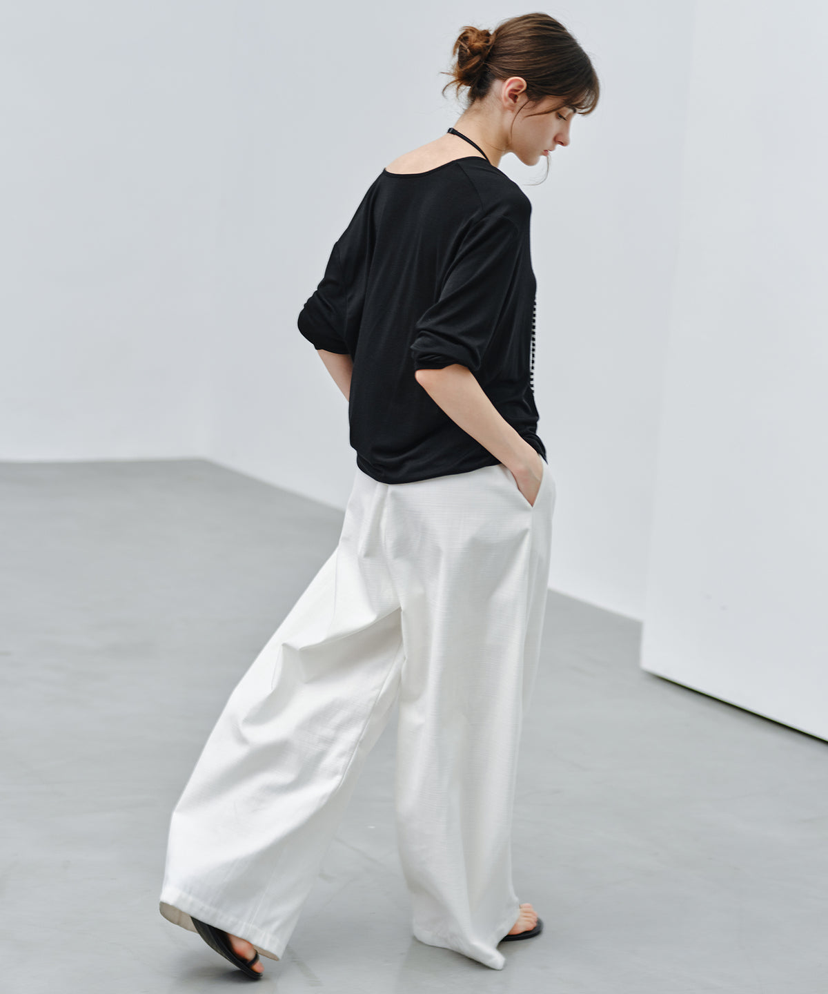 「9月下旬出荷予定」Striped Cord U-Neck Draped Top