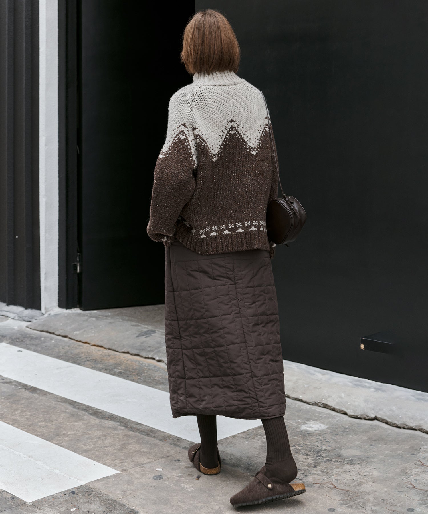 Totem Pattern Heavyweight Jacquard Turtleneck Sweater