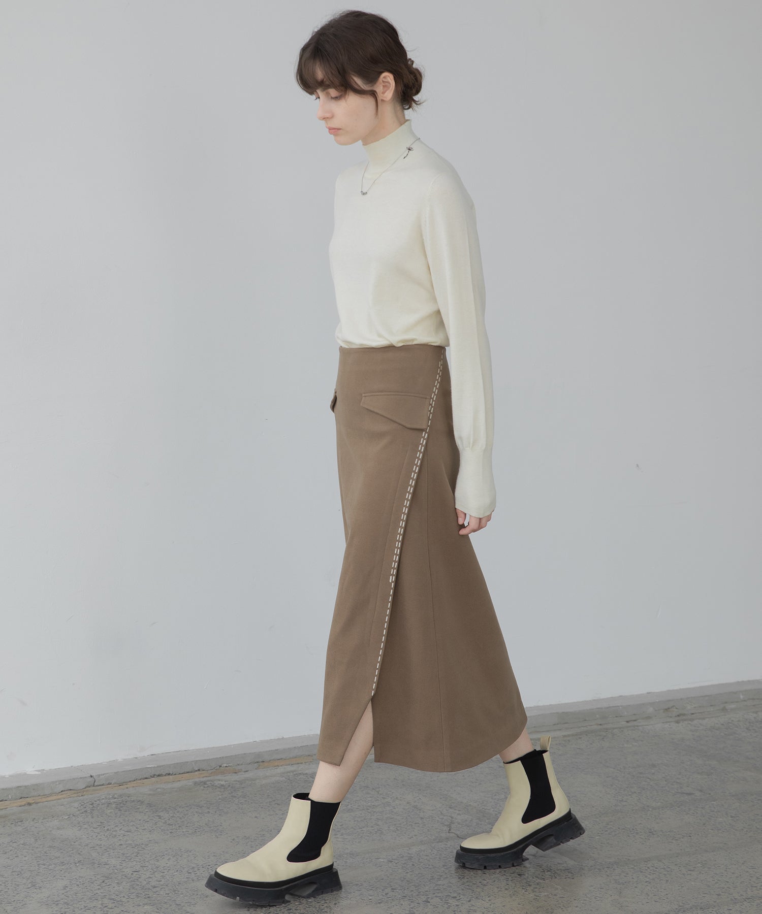 Color scheme stitch wrap design semi-flare skirt