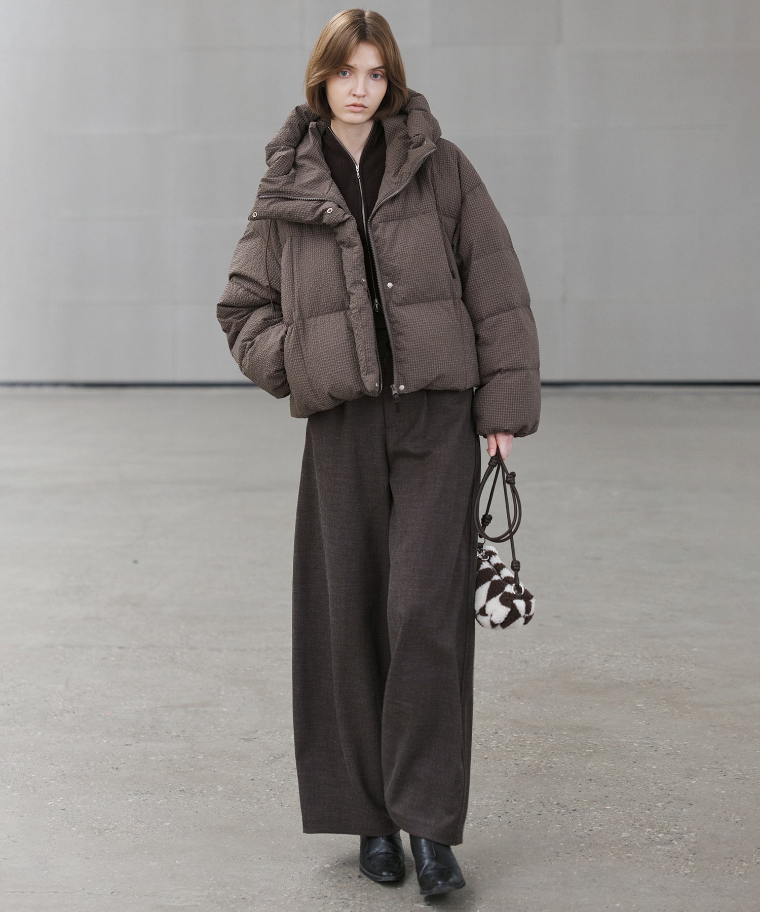 Textured Crinkle Hooded Short Down Jacket