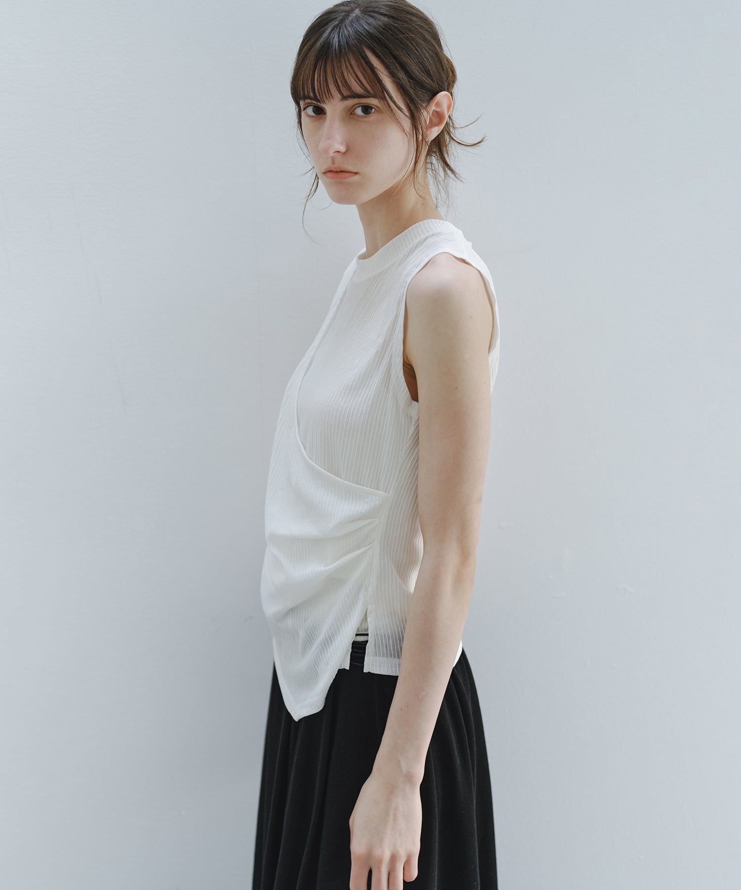 「7月上旬～中旬出荷」Asymmetric Draped Rib Sleeveless Top