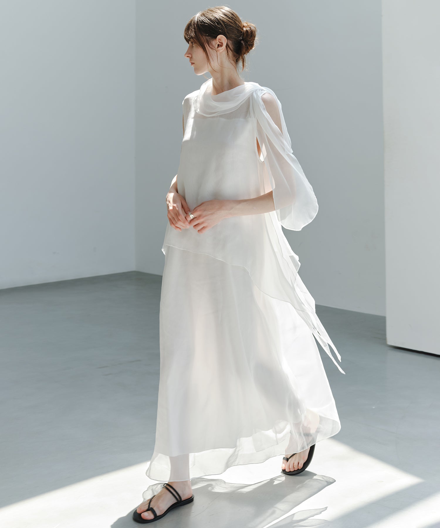 「7月中旬～下旬出荷」Sheer Draped Scarf Dress