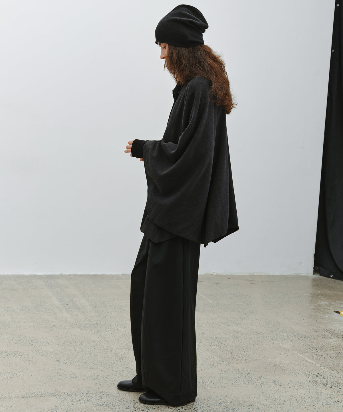 「10月下旬出荷予定」Oversized Cape Short Coat