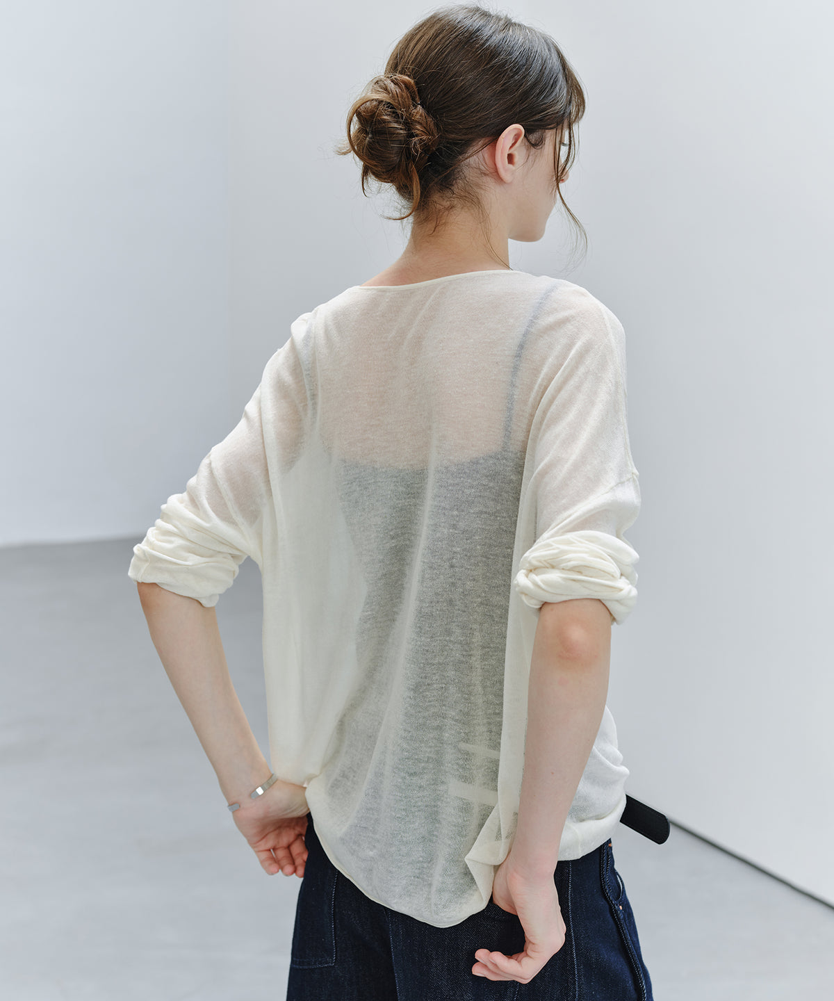 「9月下旬出荷予定」Drape Neck Sheer Loose Knit Top