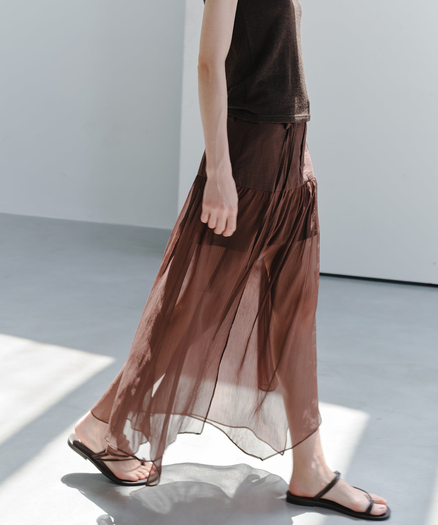 「8月中旬～下旬出荷」Sheer Layered Draped Long Skirt