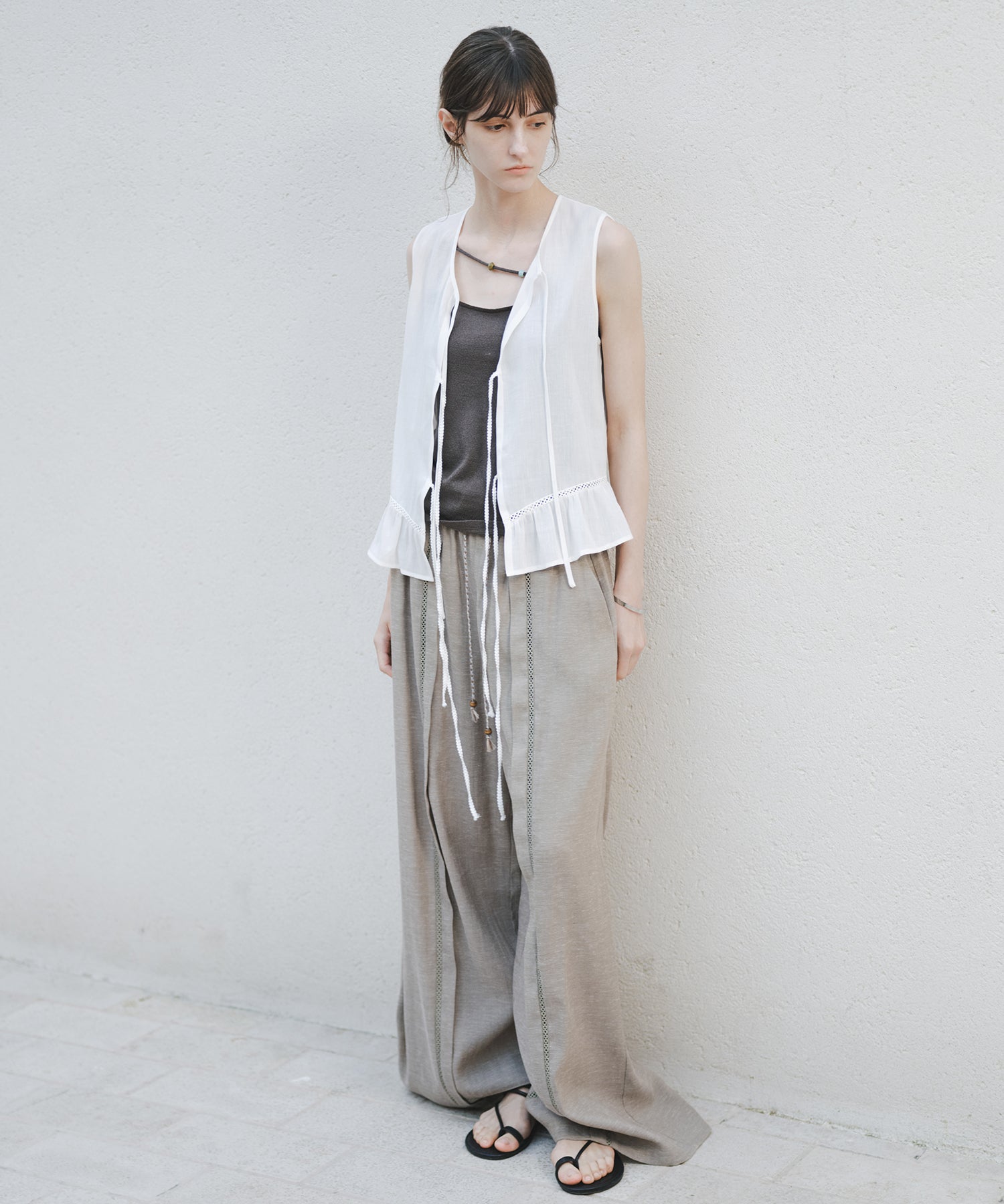 「8月中旬～下旬出荷」Front Lace Linen Blend Wide Pants