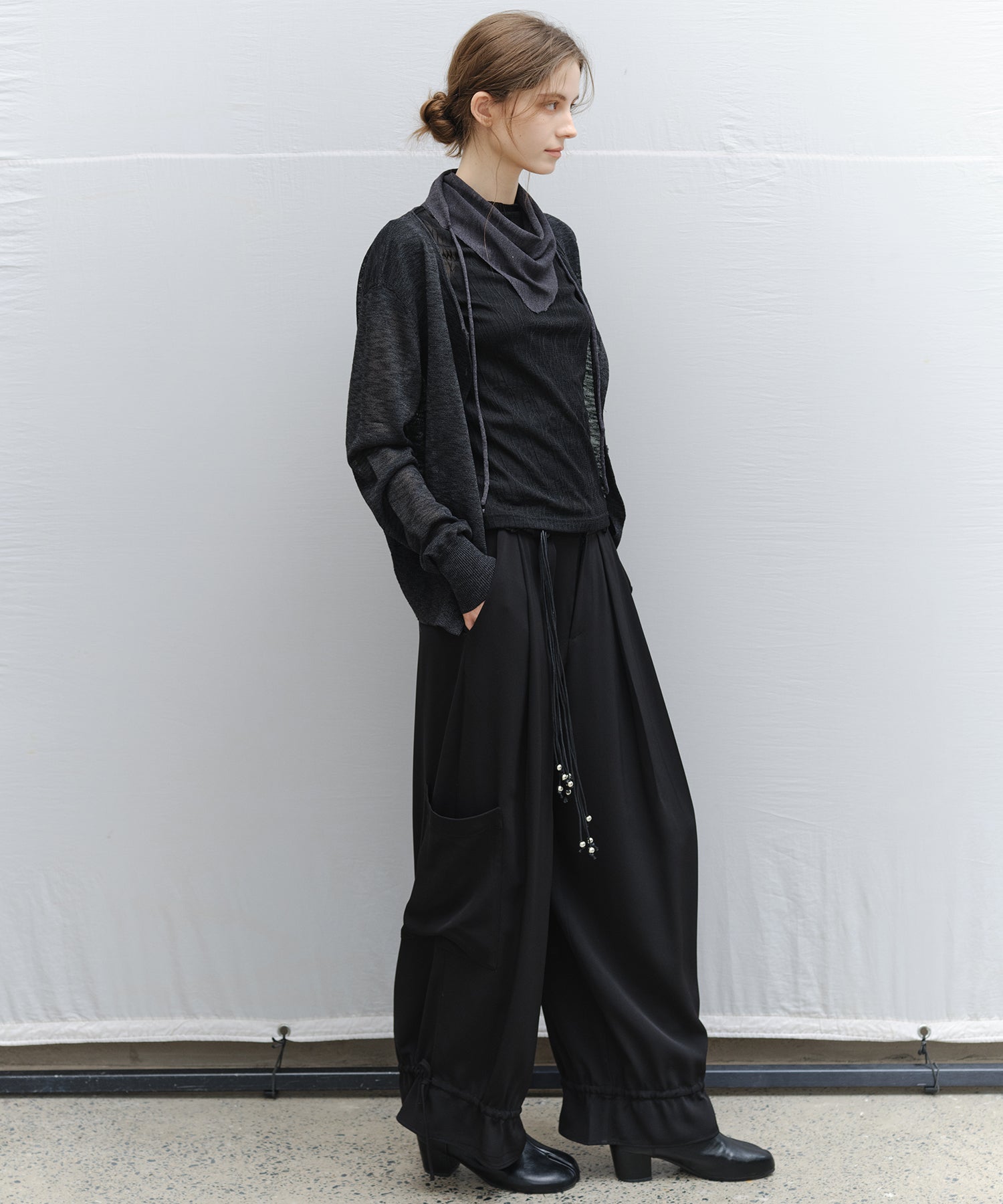 "Ships early March" Sheer Slub Yarn Crewneck Cardigan Set (with Scarf)