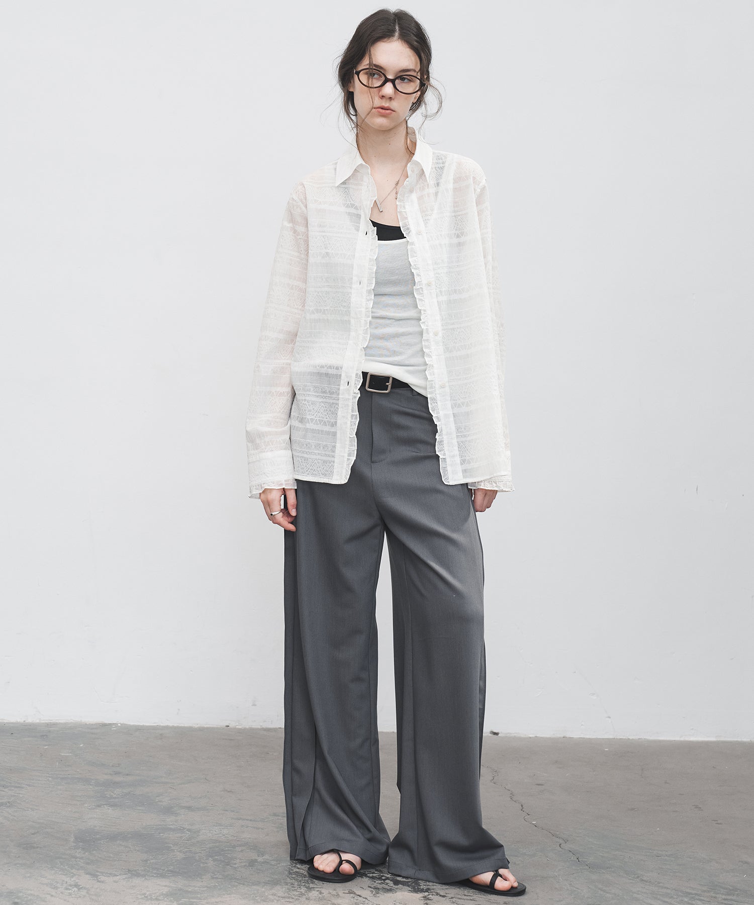 Airy Lace Jacquard Frill Shirt