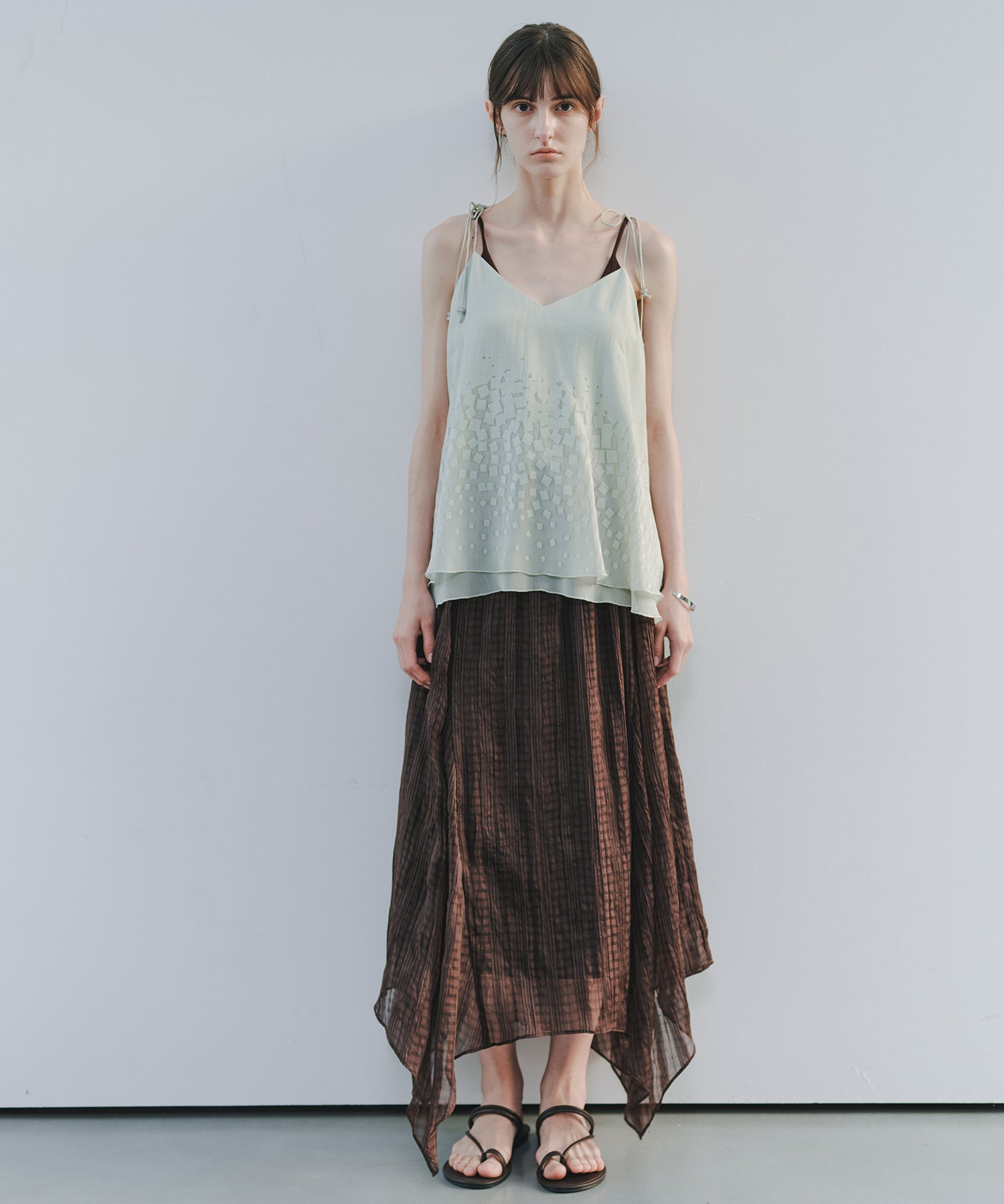 「7月中旬～下旬出荷」Sheer Check Asymmetric Skirt