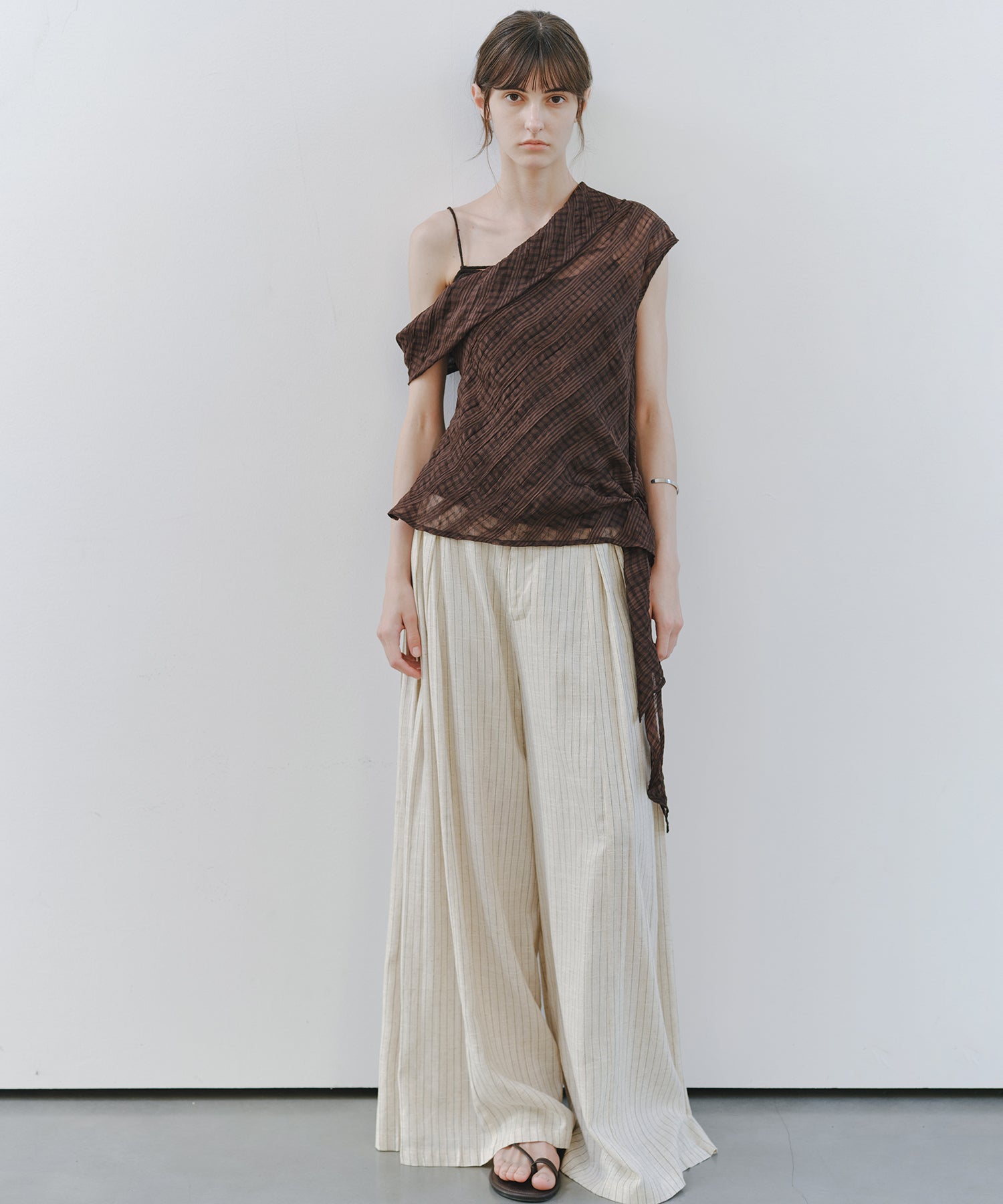 「7月中旬～下旬出荷」Linen Blend Striped Pleated Wide Pants