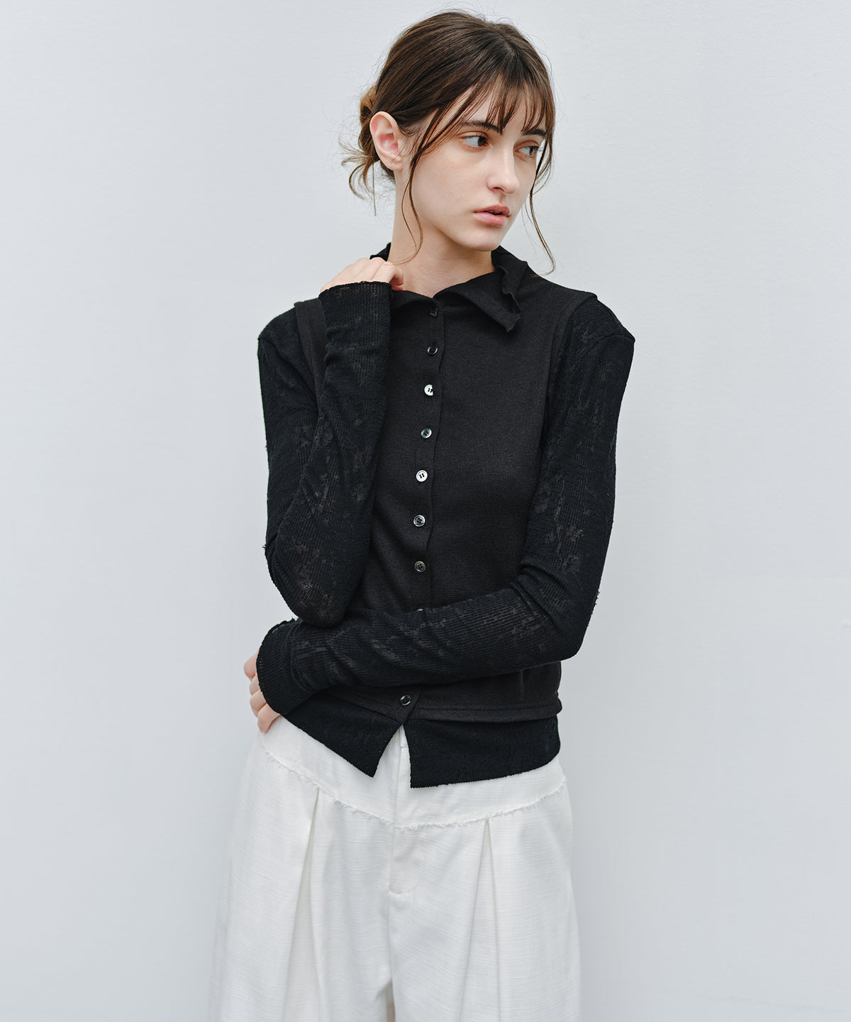 「9月下旬出荷予定」Lace Sleeve Layered Collar Top