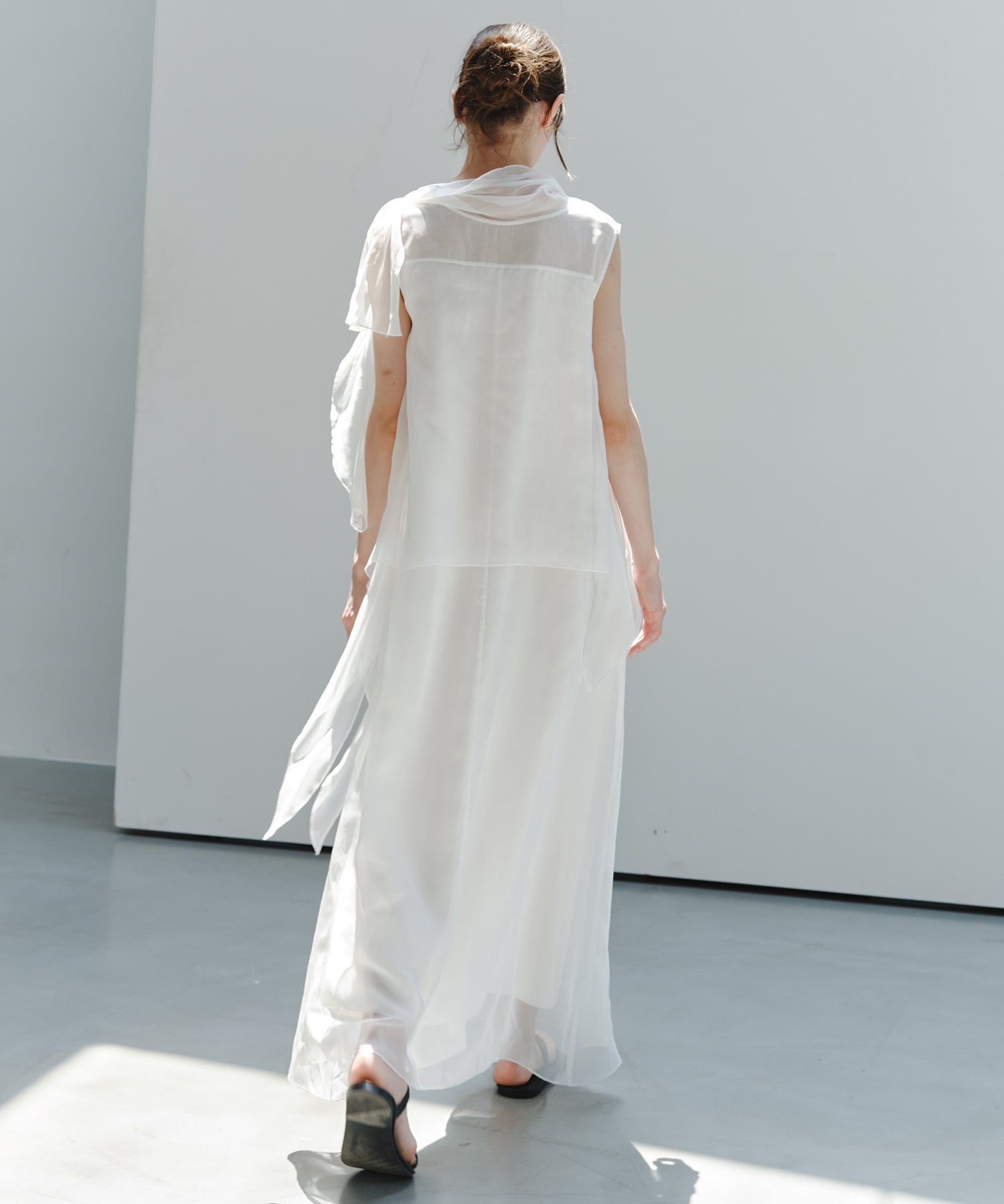 「7月中旬～下旬出荷」Sheer Draped Scarf Dress