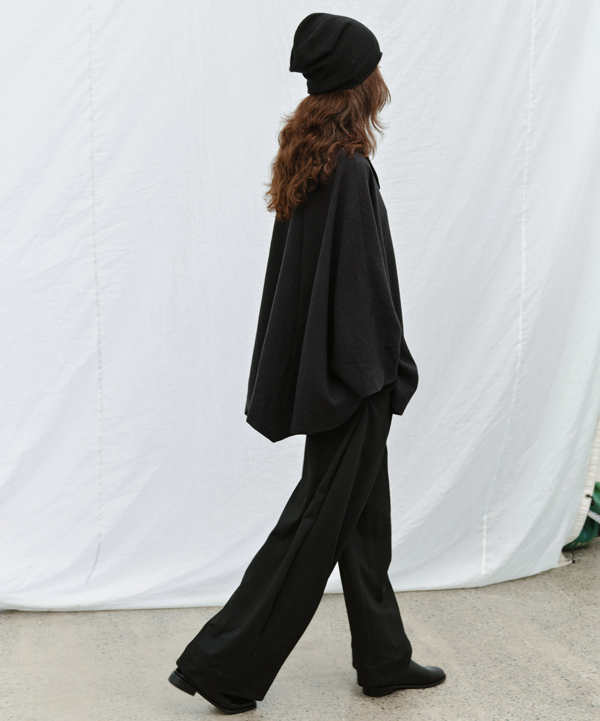 「10月下旬出荷予定」Oversized Cape Short Coat