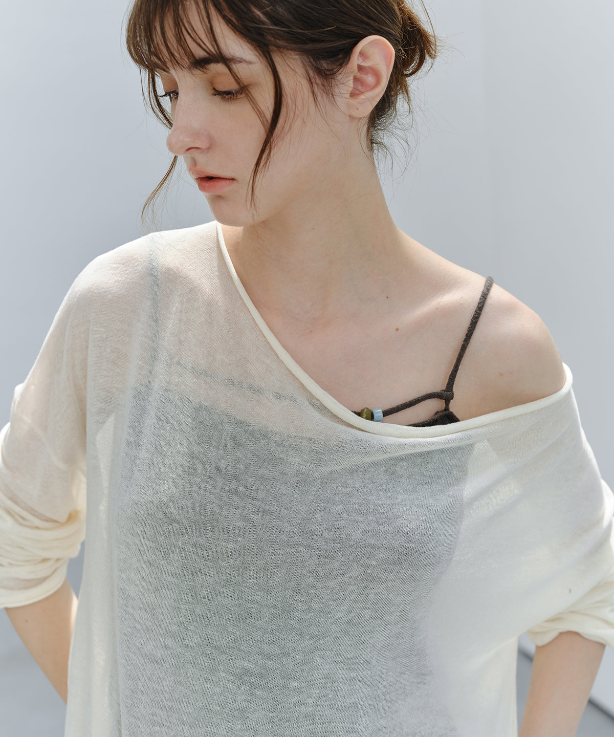 「9月下旬出荷予定」Drape Neck Sheer Loose Knit Top