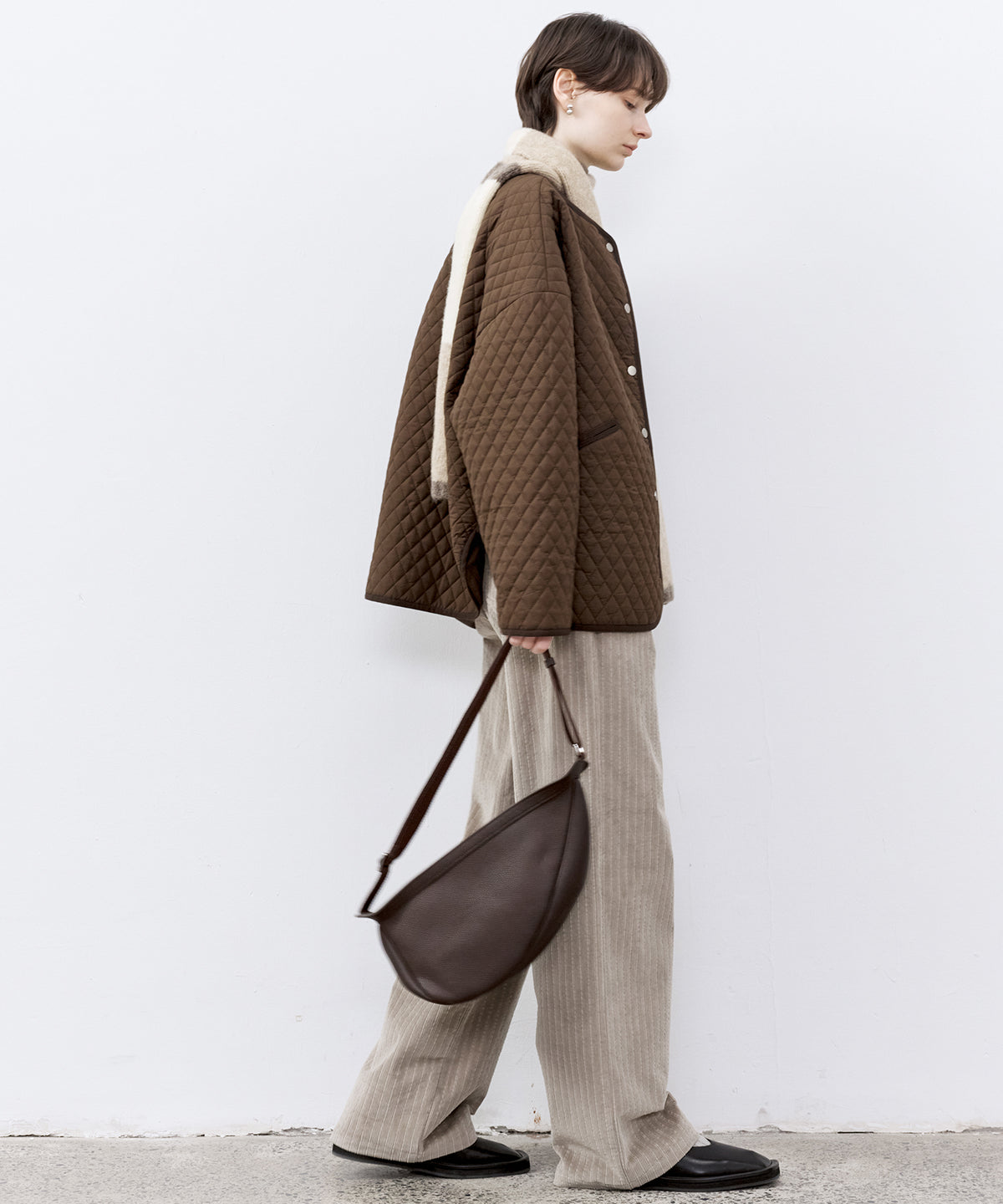 Round Hem Quilted Mid Jacket