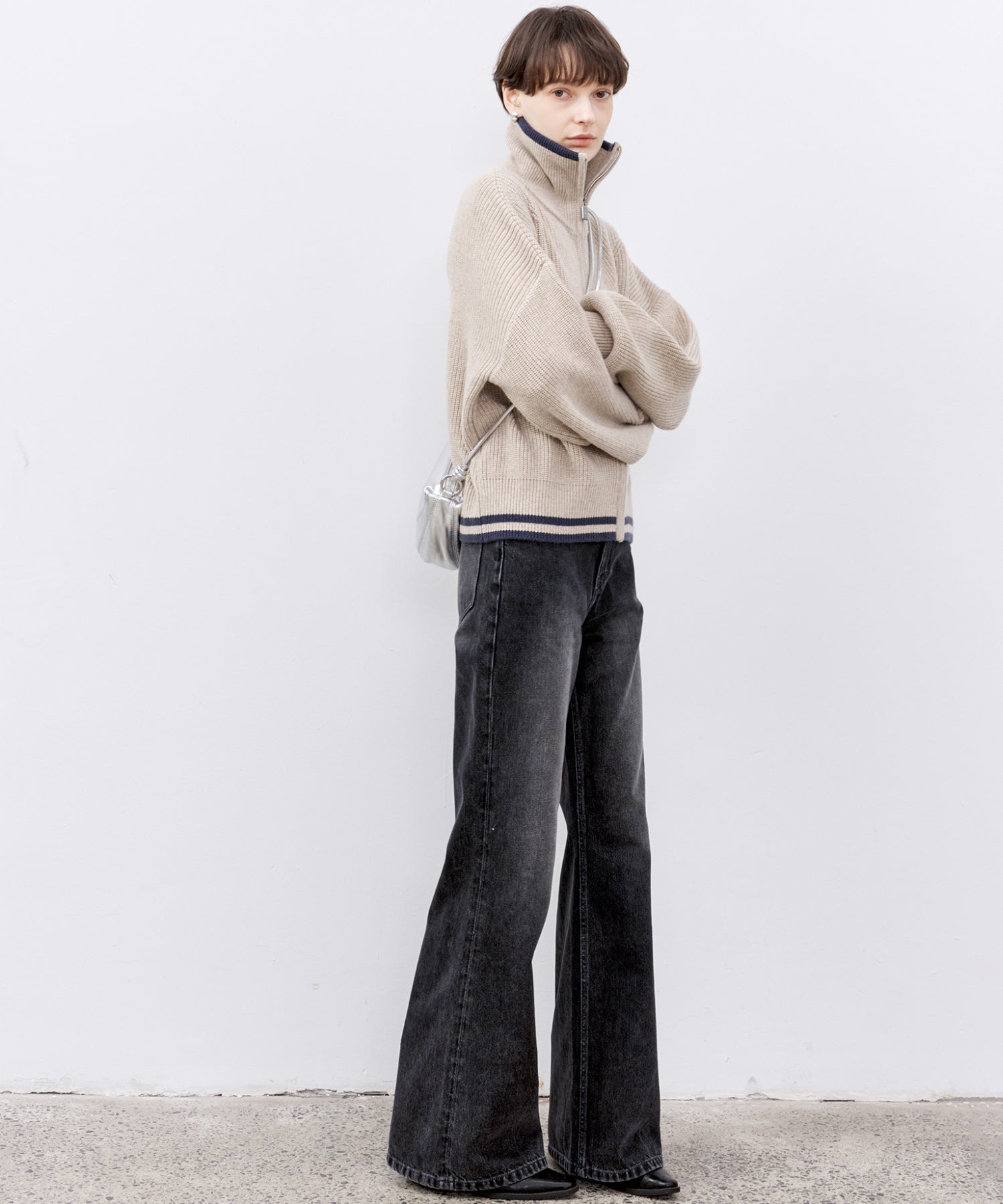 Contrast Panel Wool Zip Cardigan with Dual-Way Collar