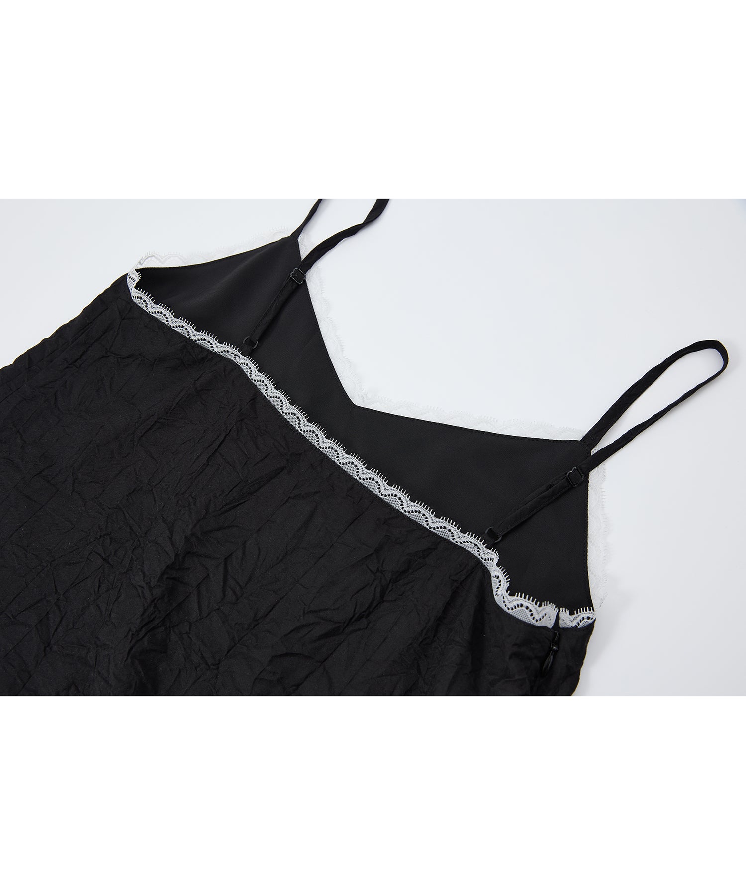 6月上旬～中旬出荷」Crinkled Satin Lace Camisole
