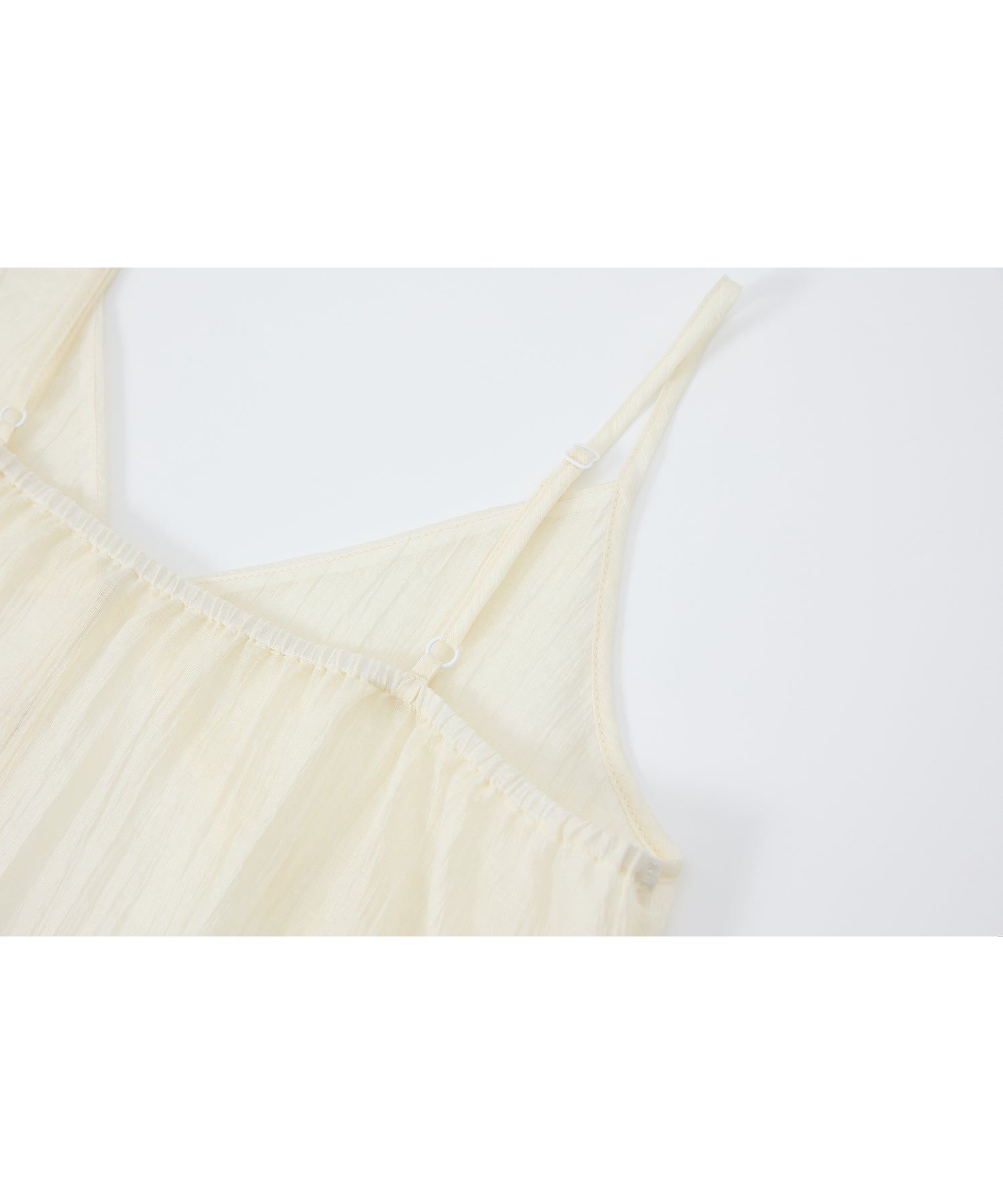 「7月上旬～中旬出荷」Sheer Textured Front Button Camisole