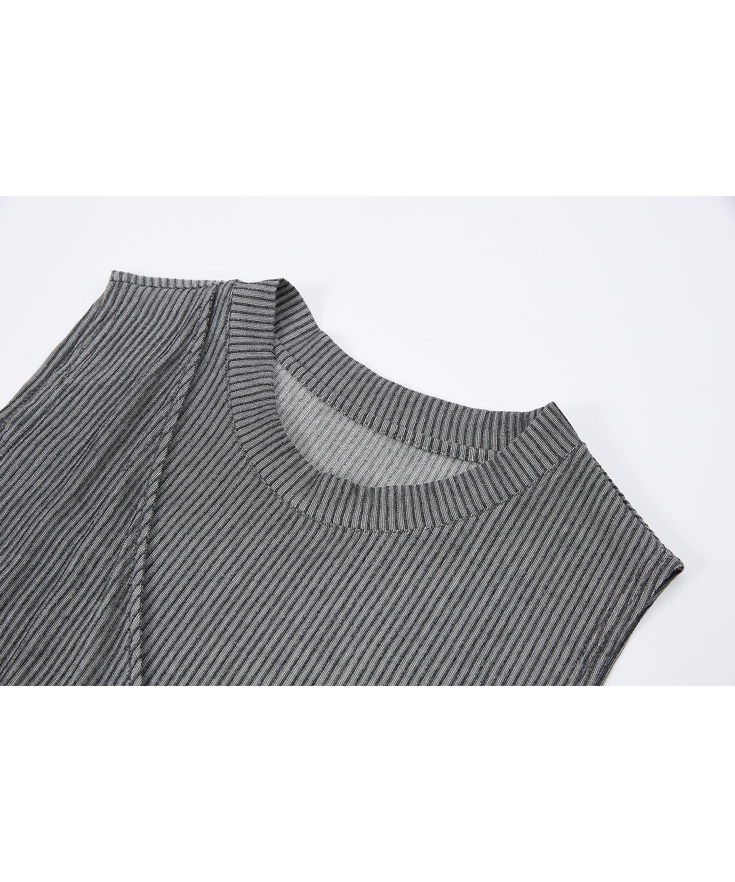 「7月上旬～中旬出荷」Asymmetric Draped Rib Sleeveless Top