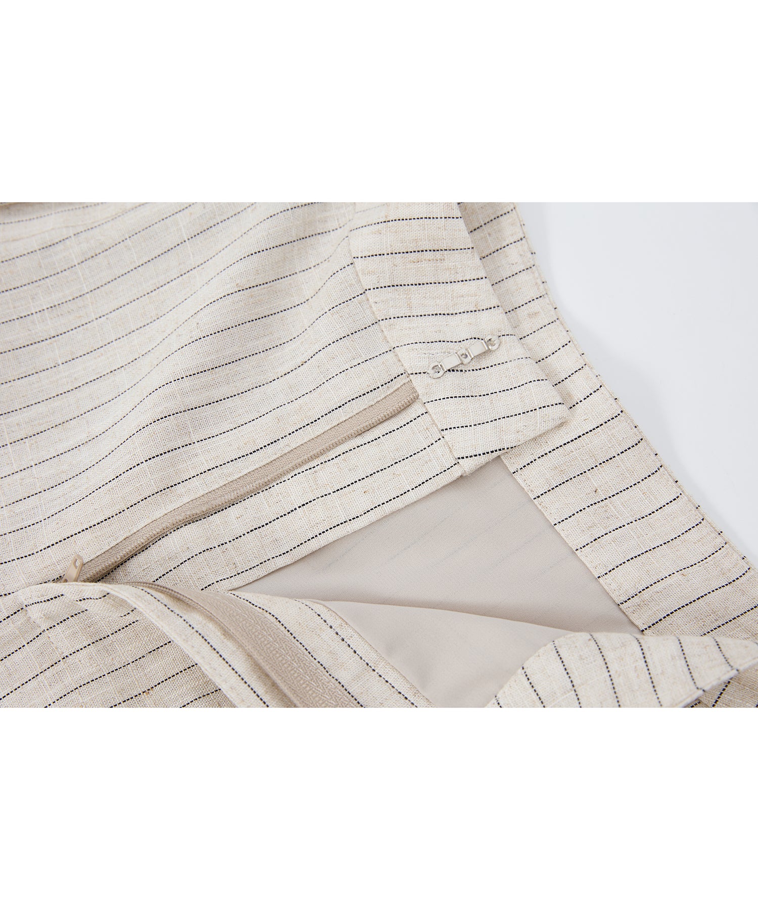 「7月中旬～下旬出荷」Linen Blend Striped Pleated Wide Pants