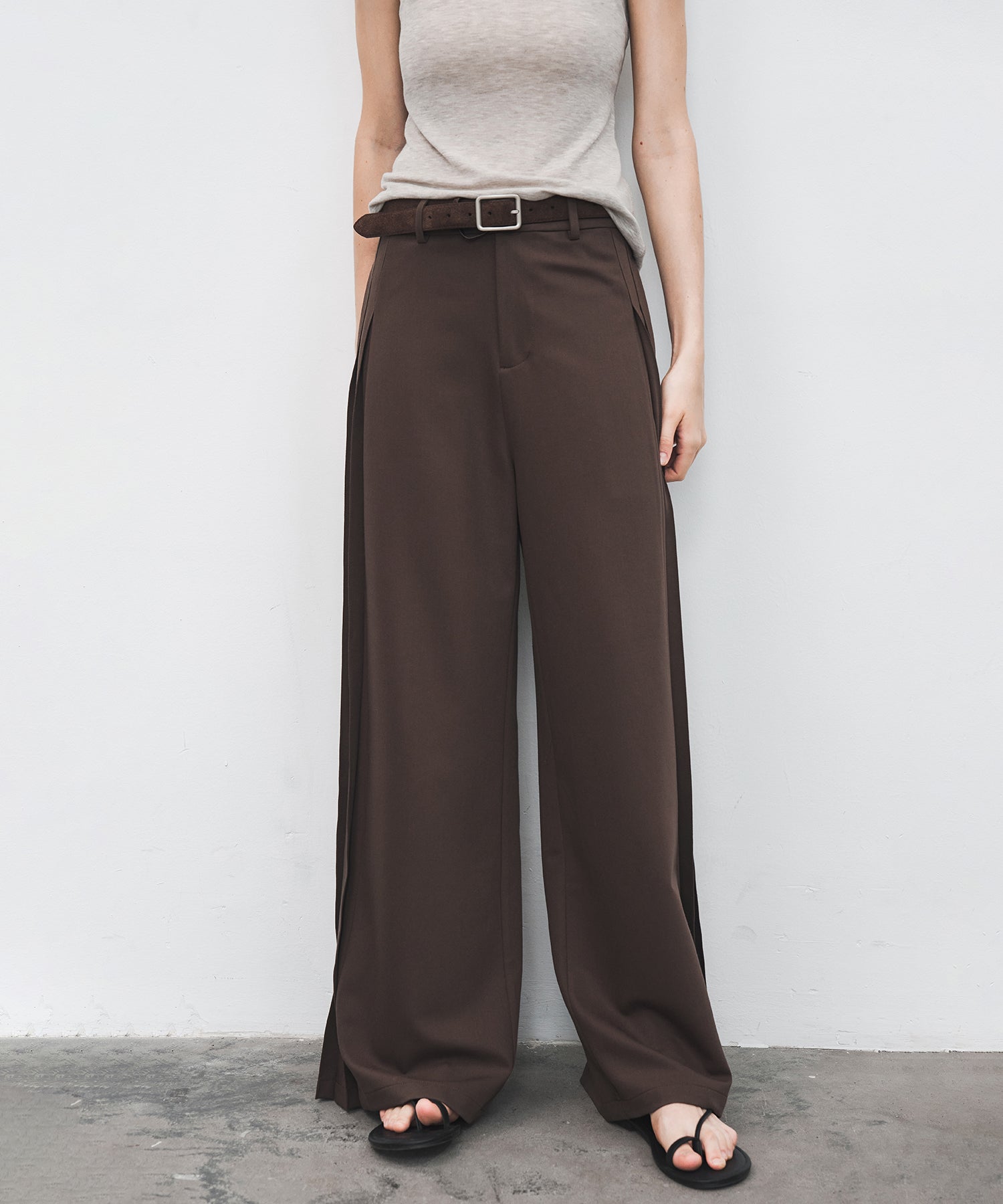 Side Pleat Wide Slacks