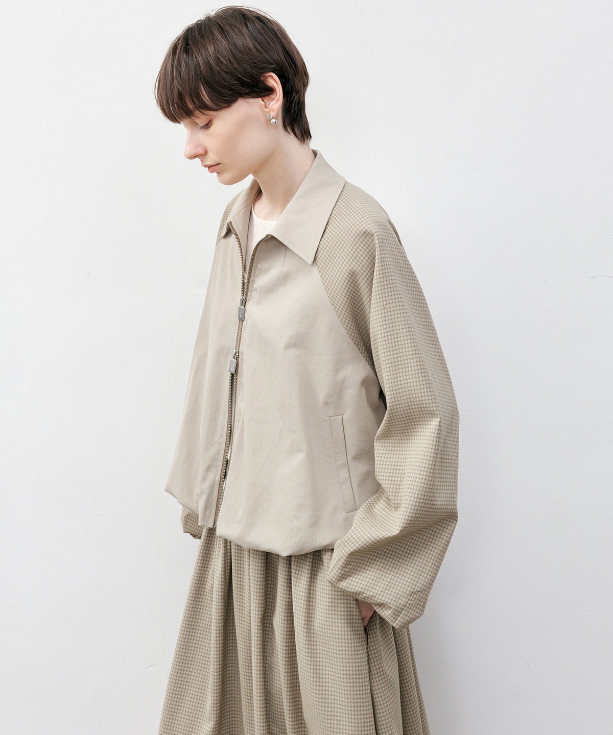Check Panel Balloon Sleeve Short Blouson