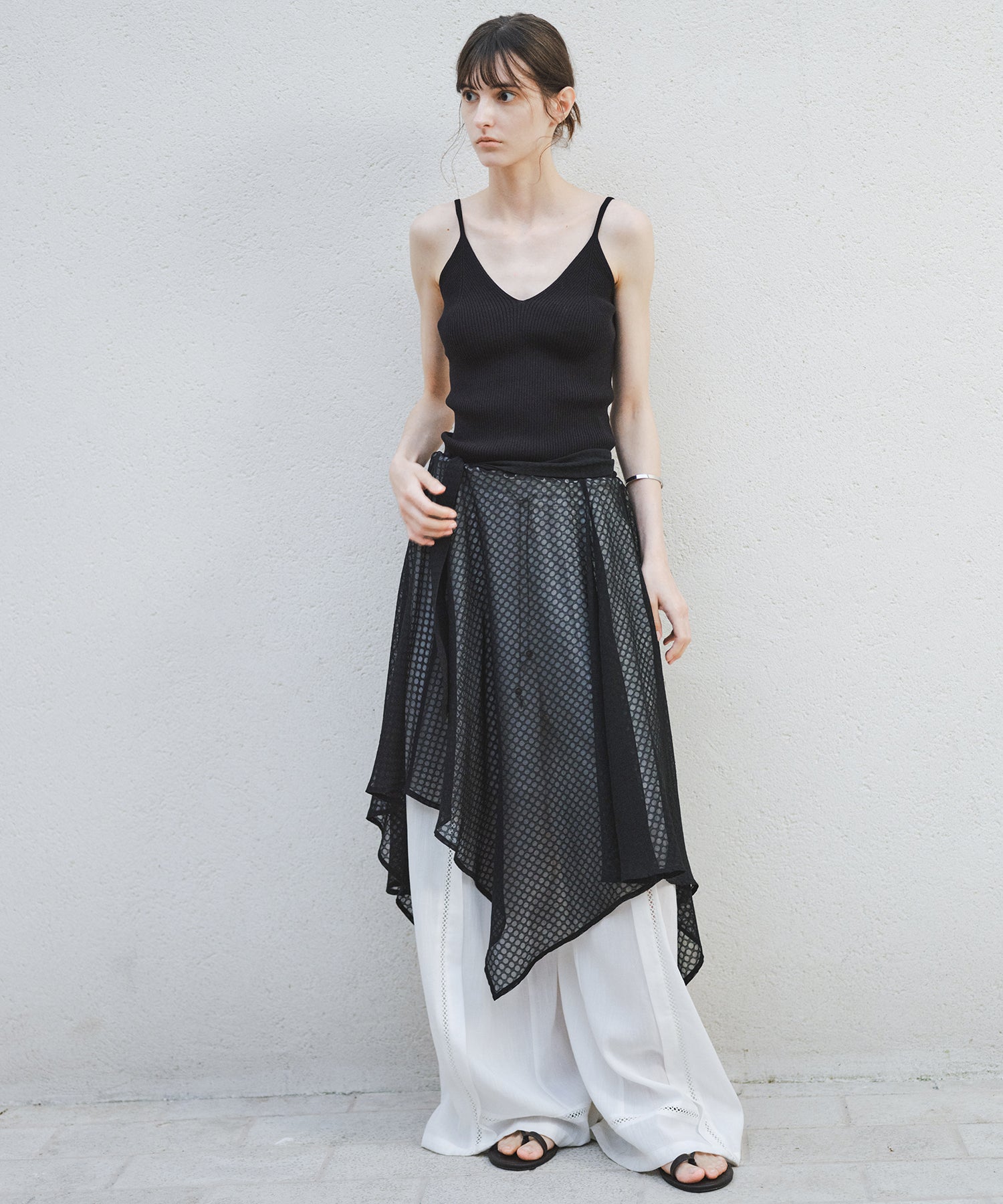 「7月中旬～下旬出荷」Multi-Way Sheer Scarf Layer Top