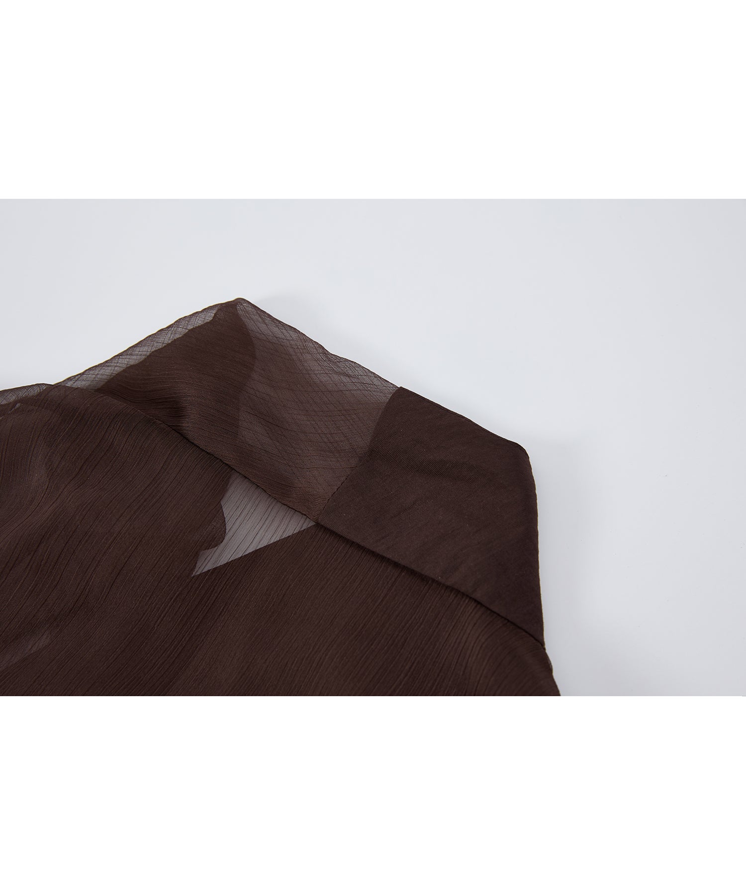 「8月中旬～下旬出荷」Sheer Cross Draped Sleeveless Top
