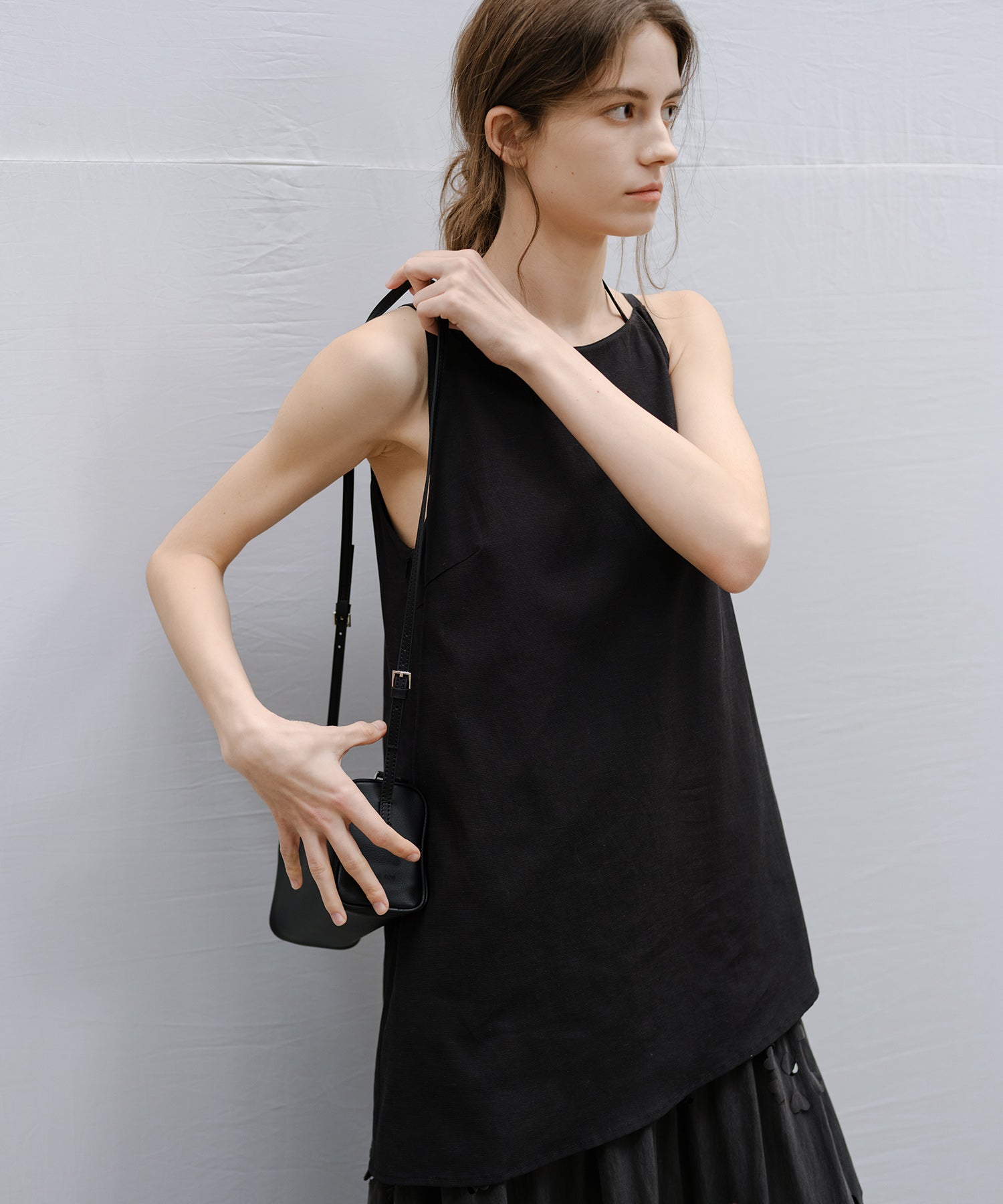 “Shipping from late February to early March” Sleeveless Cutwork Lace Midi Dress