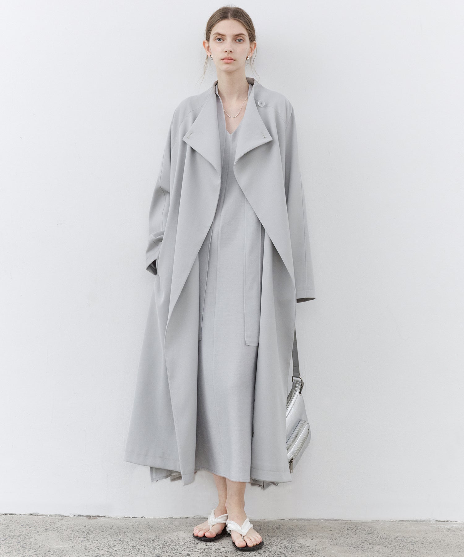 Acetate-Blend V-Neck Ribbon Detail Sleeveless Dress