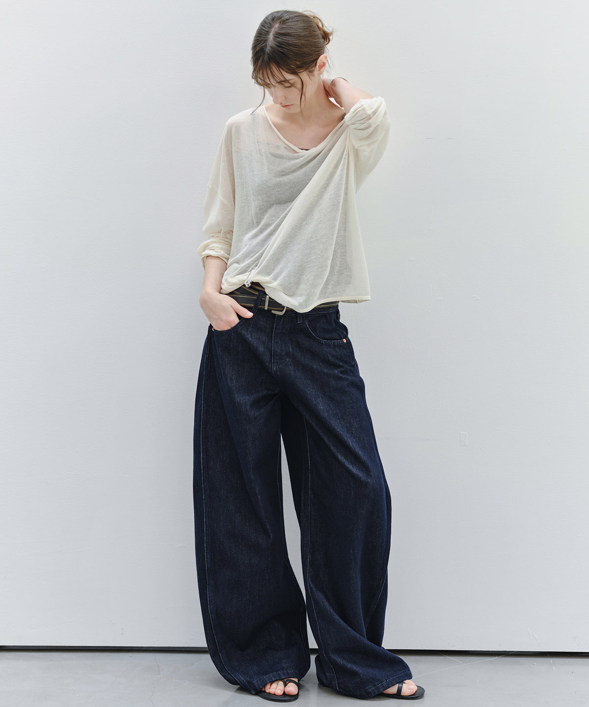 「10月下旬出荷予定」Side-Seam Detail Wide Denim Pants