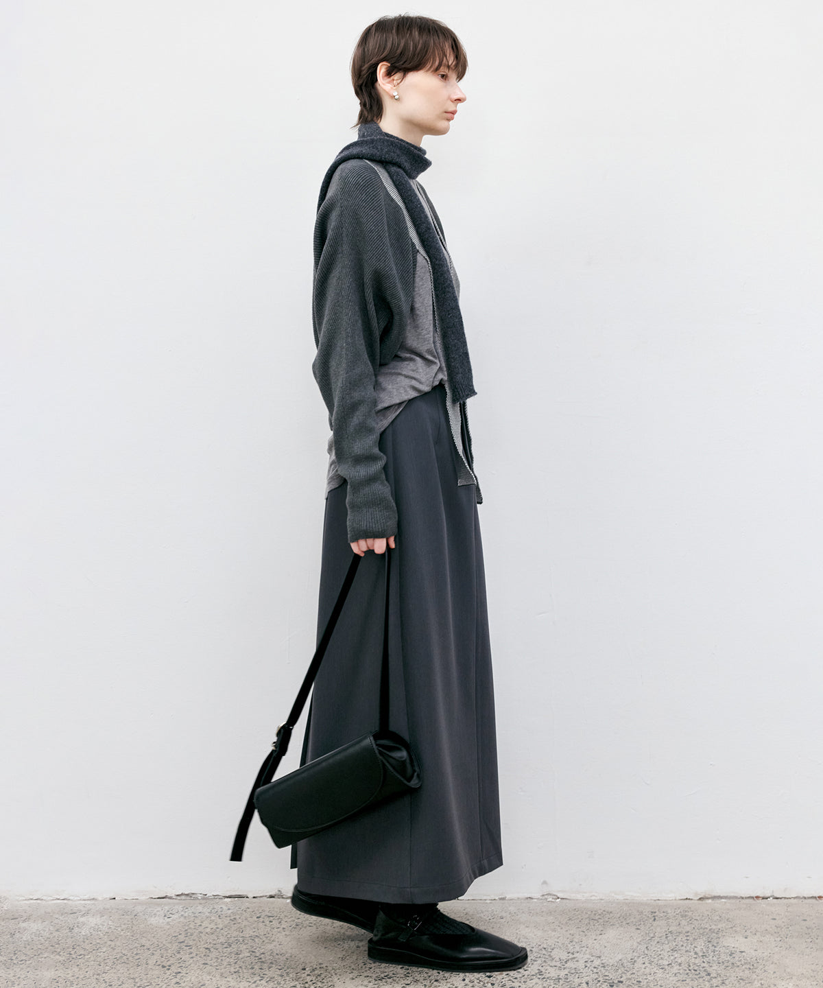 Back Slit Straight Maxi Skirt