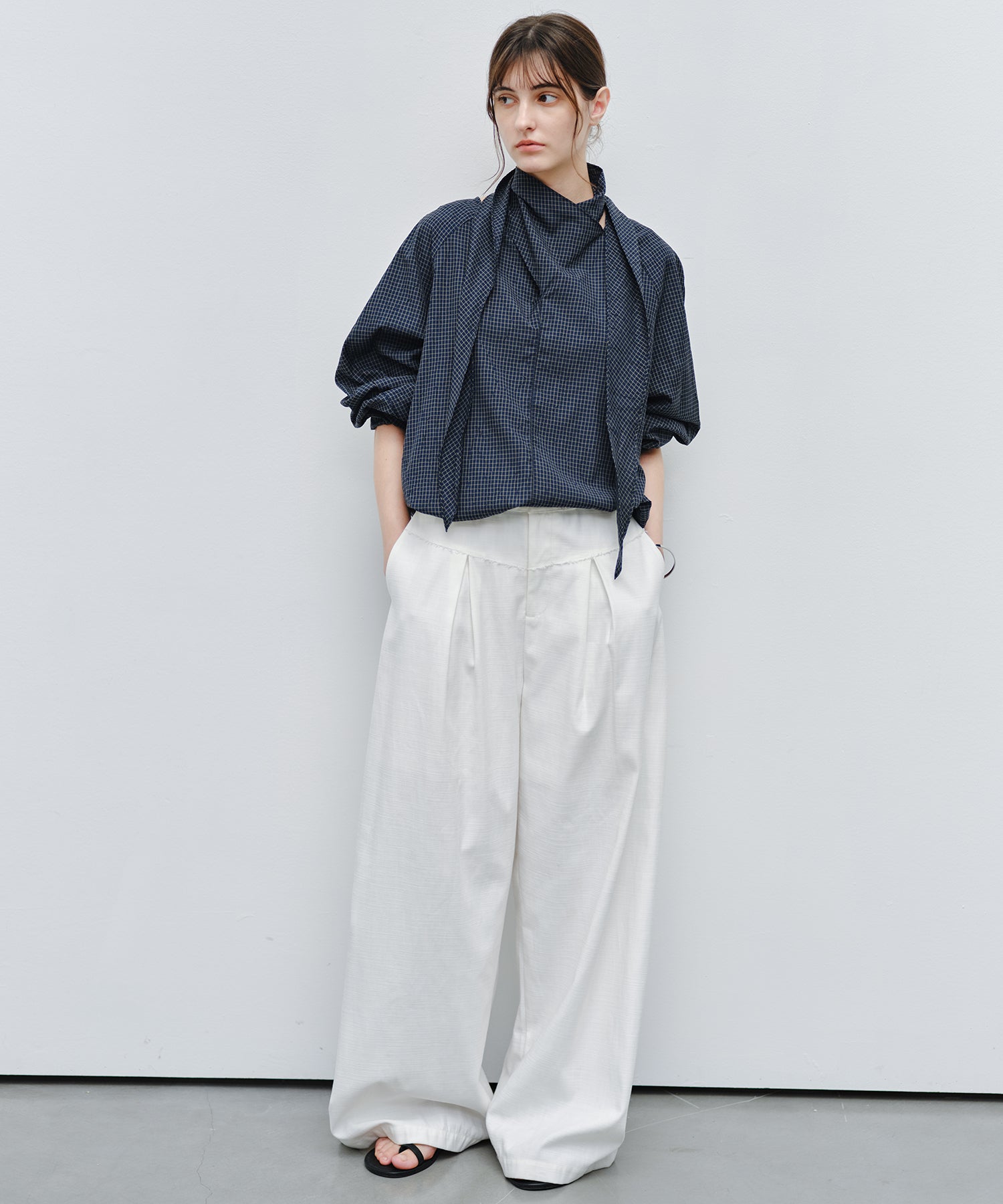 「9月下旬出荷予定」Cross Stole Collar Oversized Shirt