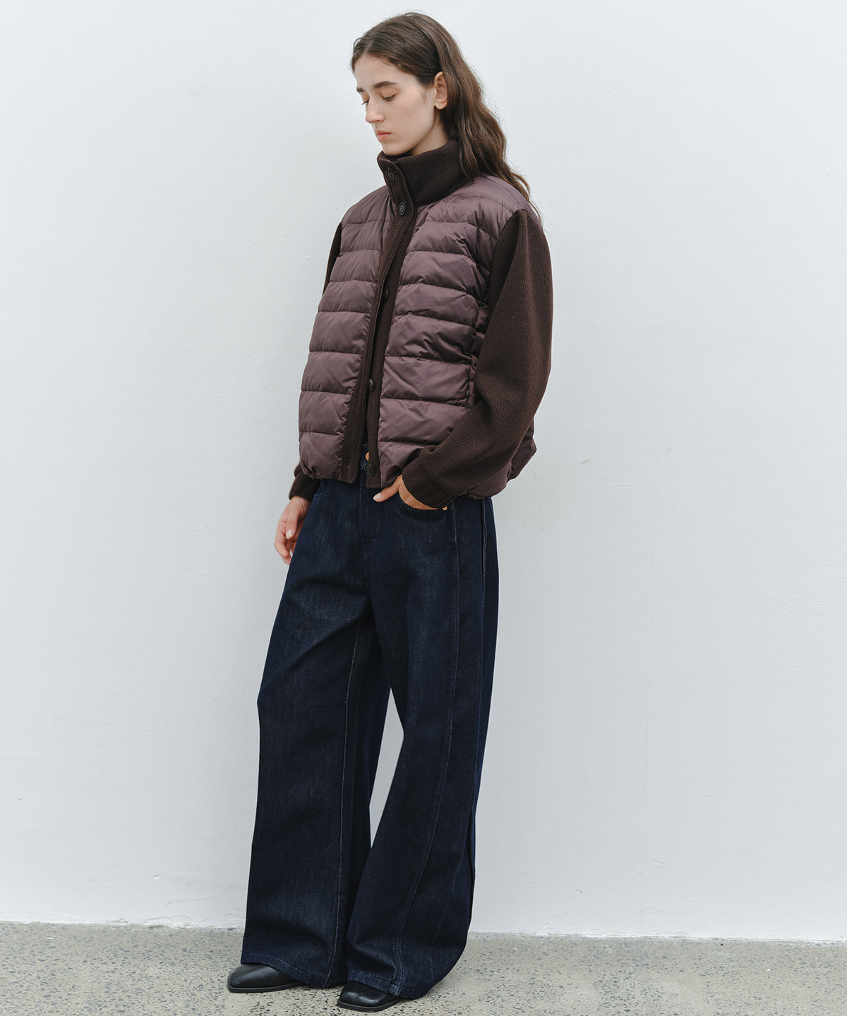 「10月下旬出荷予定」Knit Sleeve Panelled Lightweight Short Down Jacket