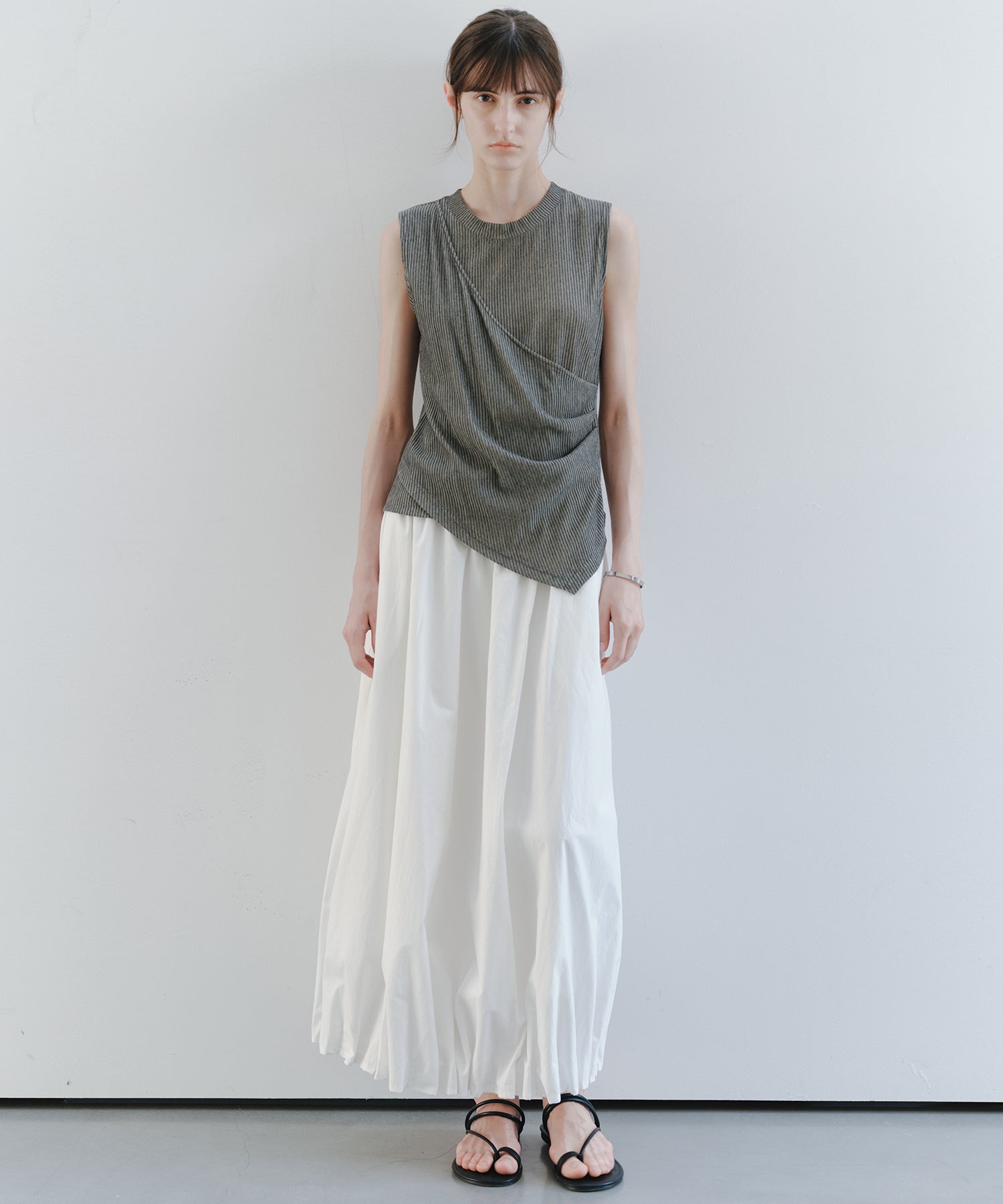「7月上旬～中旬出荷」Tucked Balloon Hem Maxi Skirt