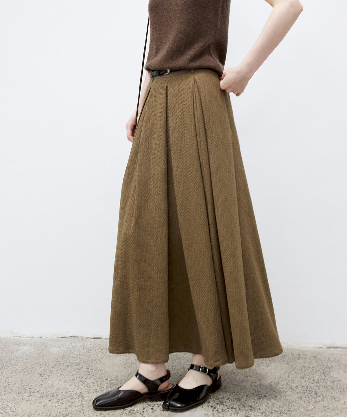 Cotton Tuck Pleated Flare Maxi Skirt