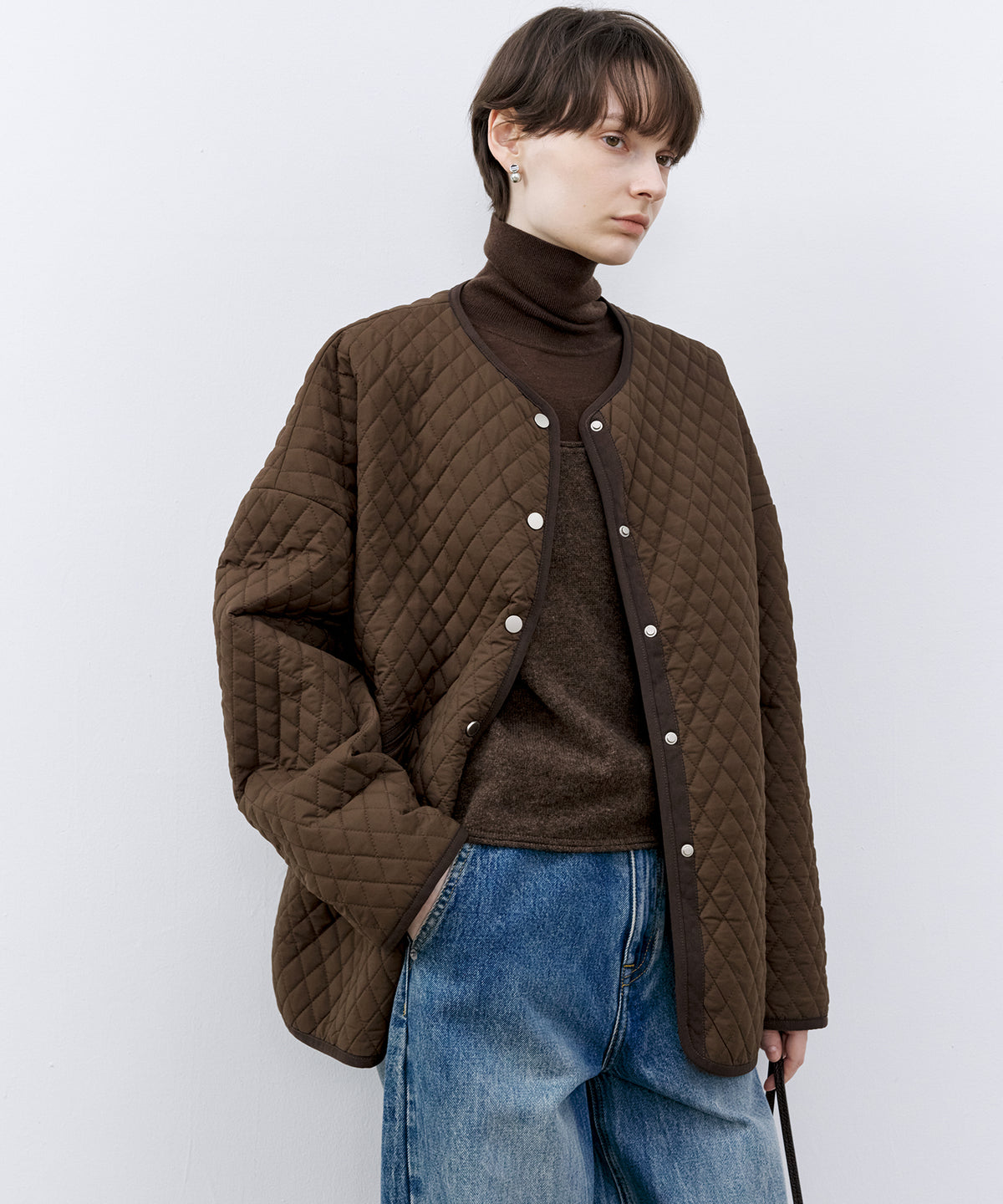 Round Hem Quilted Mid Jacket