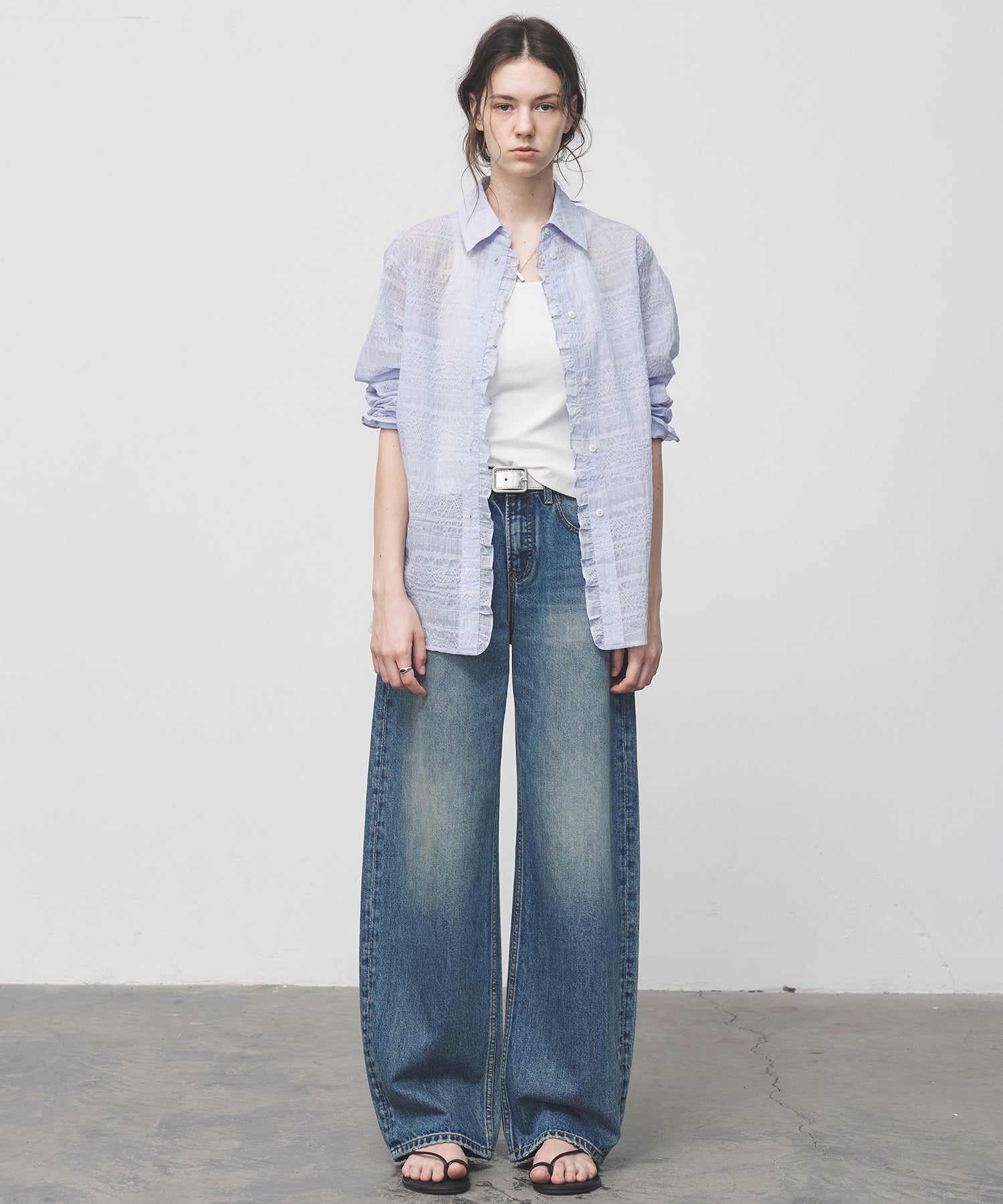 Airy Lace Jacquard Frill Shirt