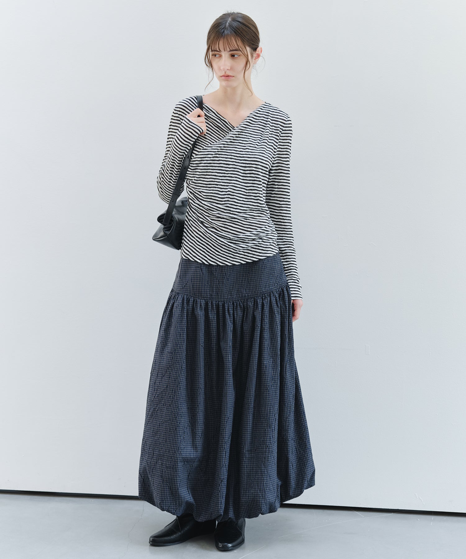 「9月下旬出荷予定」Cross Drape Neck Striped Long Sleeve Top