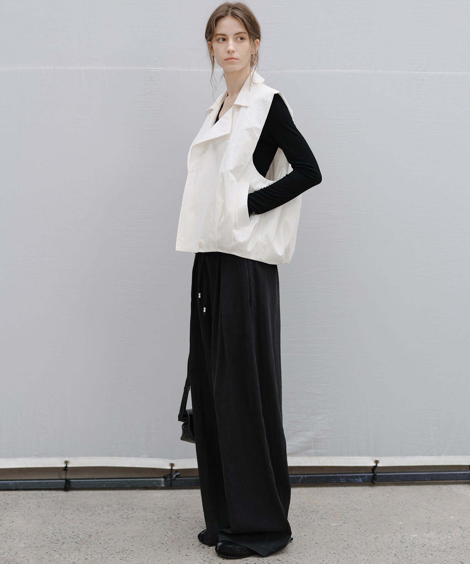 "Shipping from late February to early March" Wrap Neck Asymmetric Hem Top