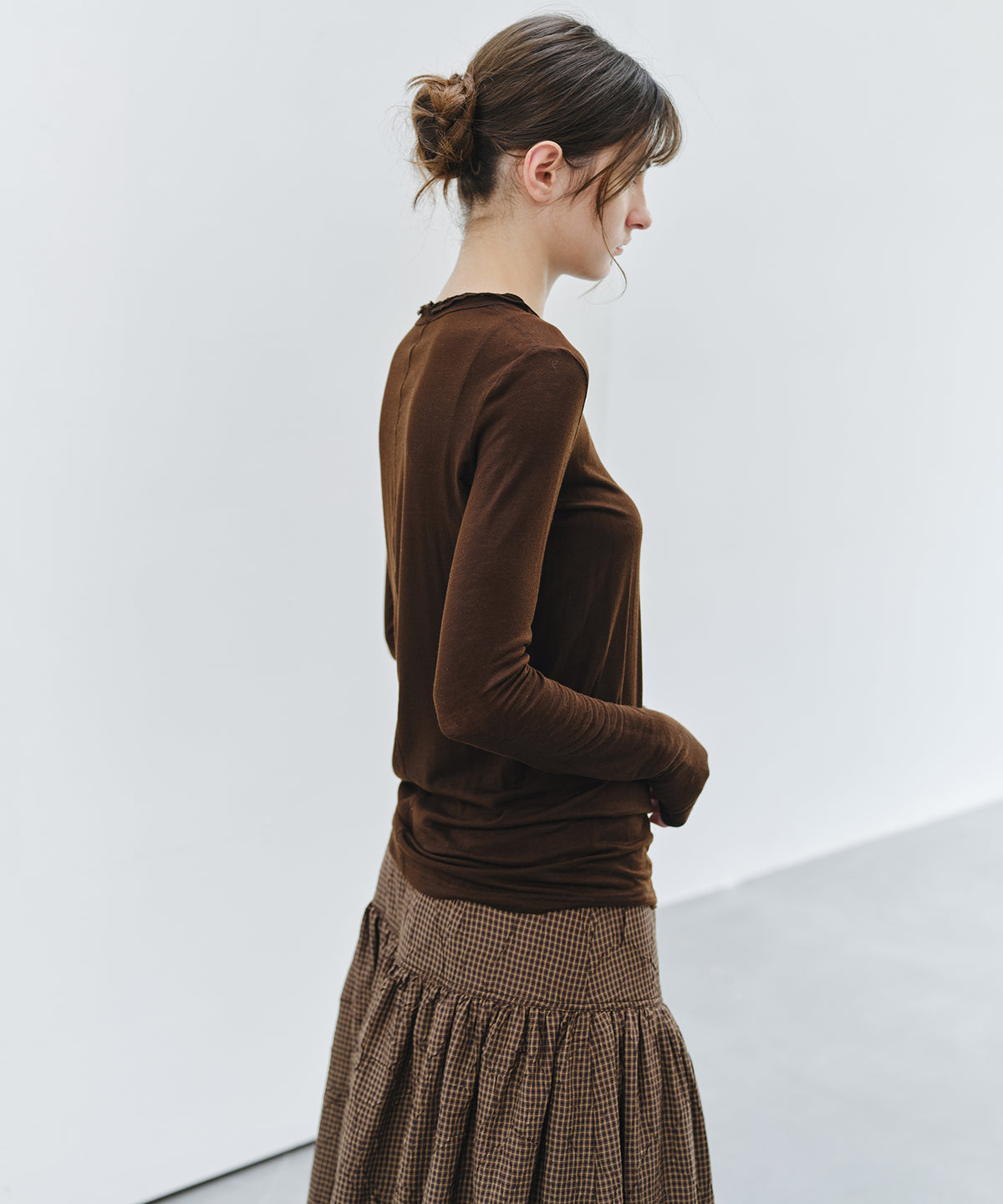 「10月下旬出荷予定」Cashmere-Blend Sheer Mellow Neck Long Sleeve Top