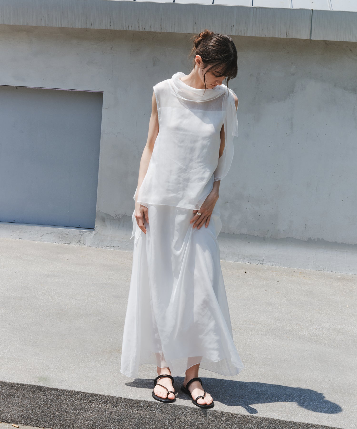 「7月中旬～下旬出荷」Sheer Draped Scarf Dress
