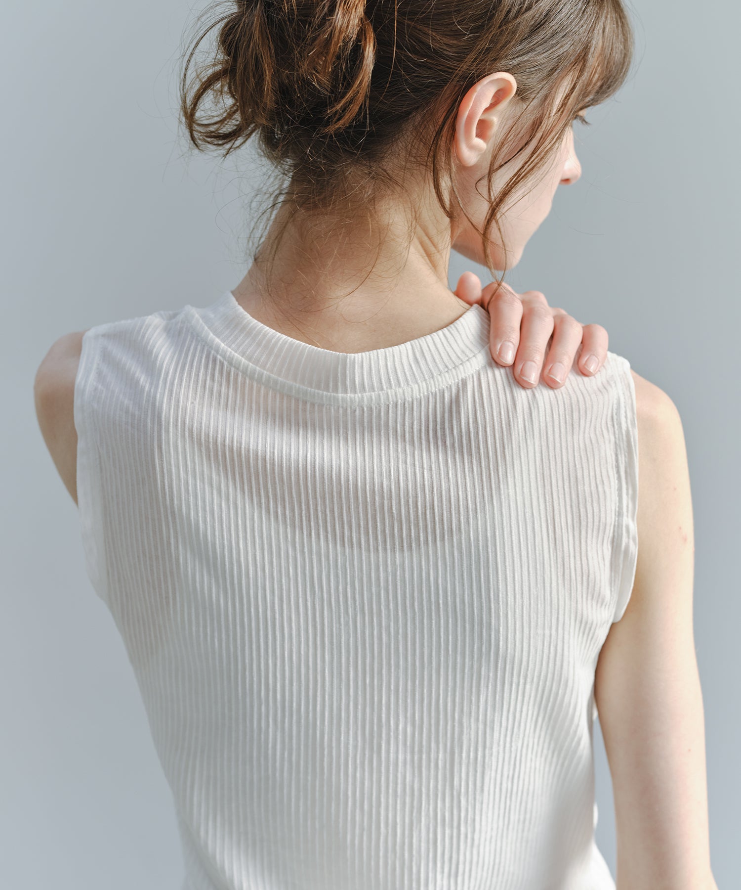 「7月上旬～中旬出荷」Asymmetric Draped Rib Sleeveless Top
