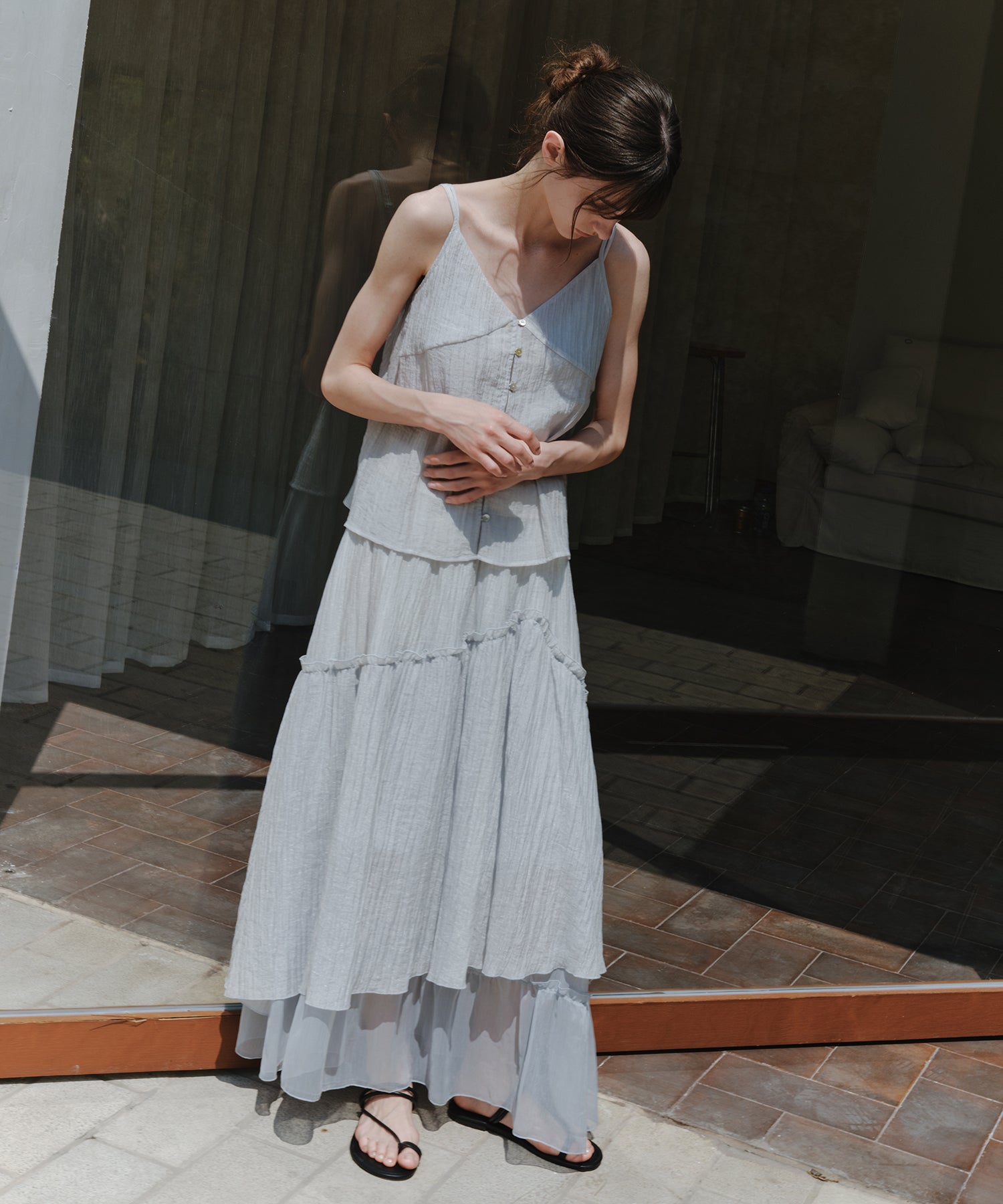 「7月上旬～中旬出荷」Sheer Textured Front Button Camisole