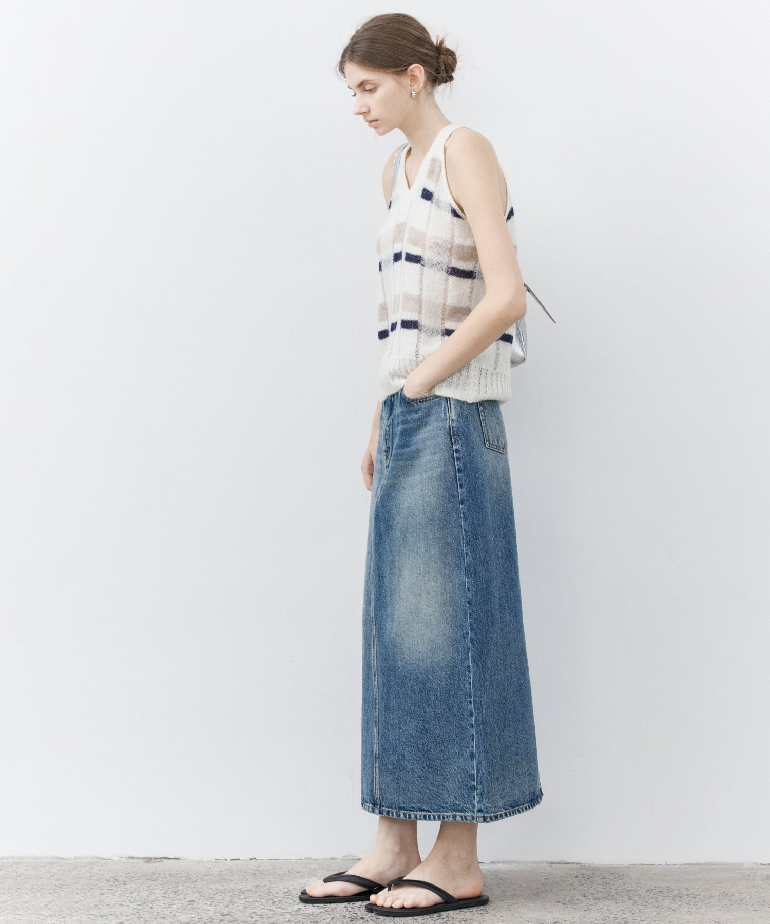 Check Jacquard V-Neck Knit Vest